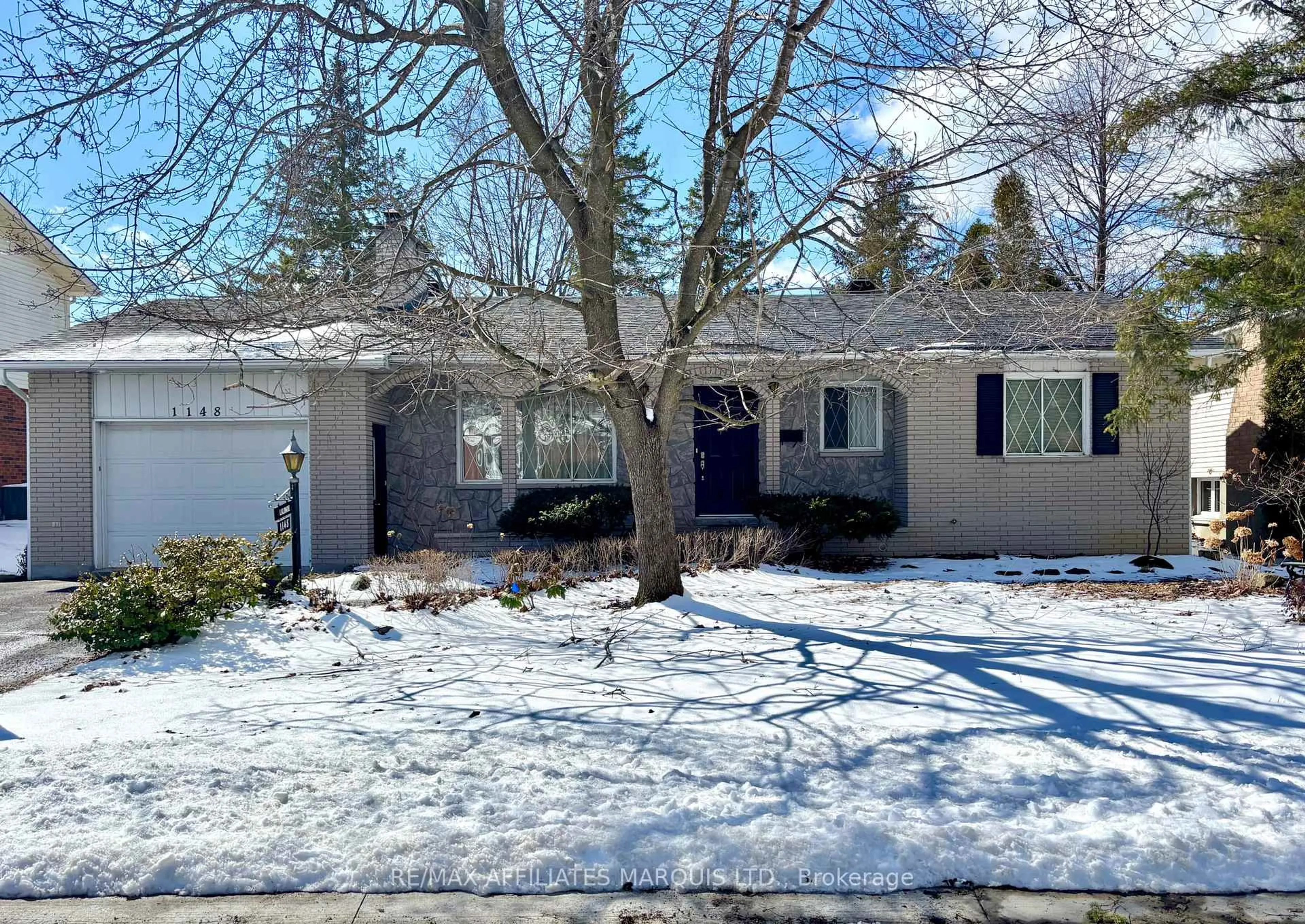 Home with vinyl exterior material, street for 1148 Riverdale Ave, Cornwall Ontario K6J 5E5