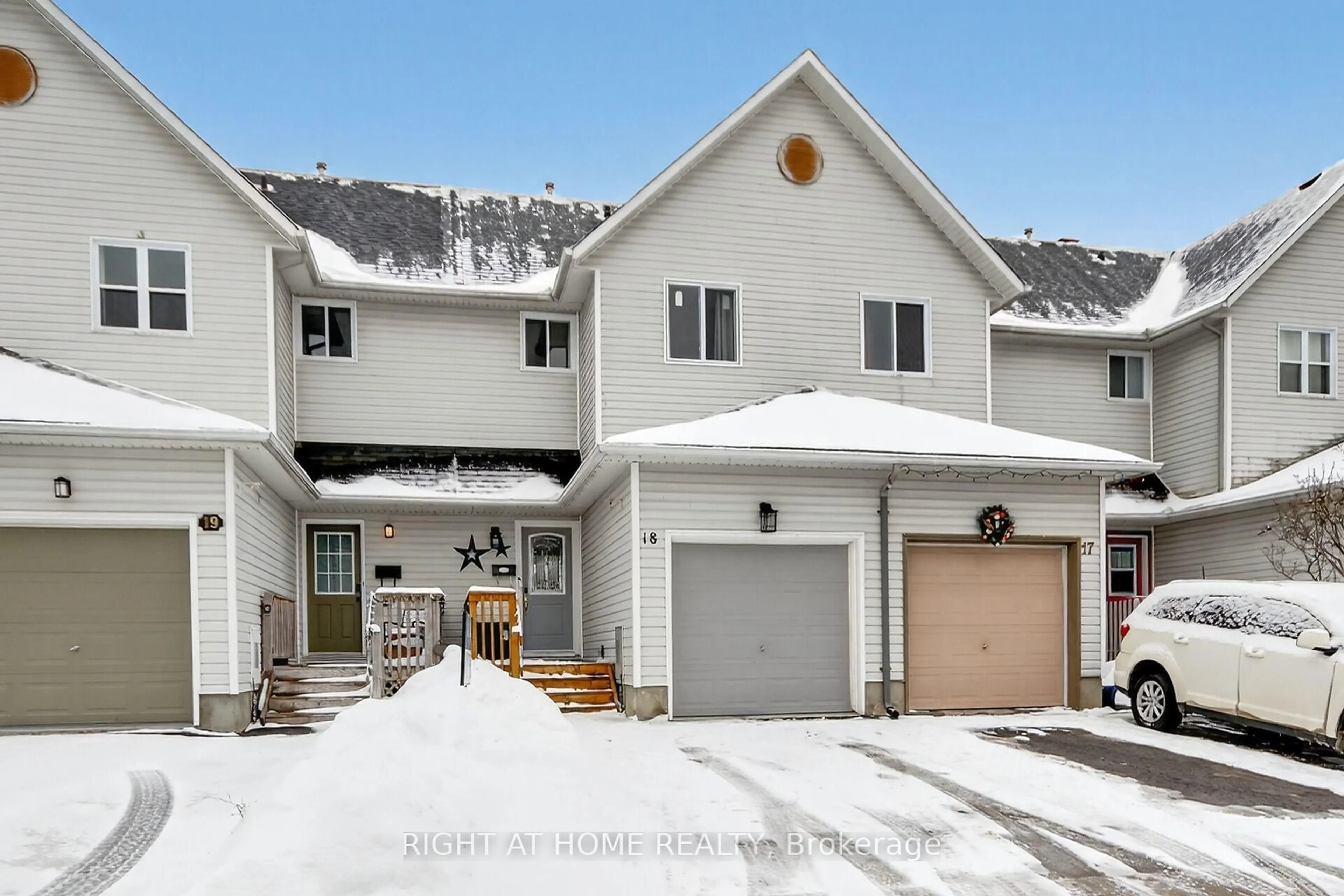 Unknown for 240 Mississippi Crt #18, Carleton Place Ontario K7C 4R1