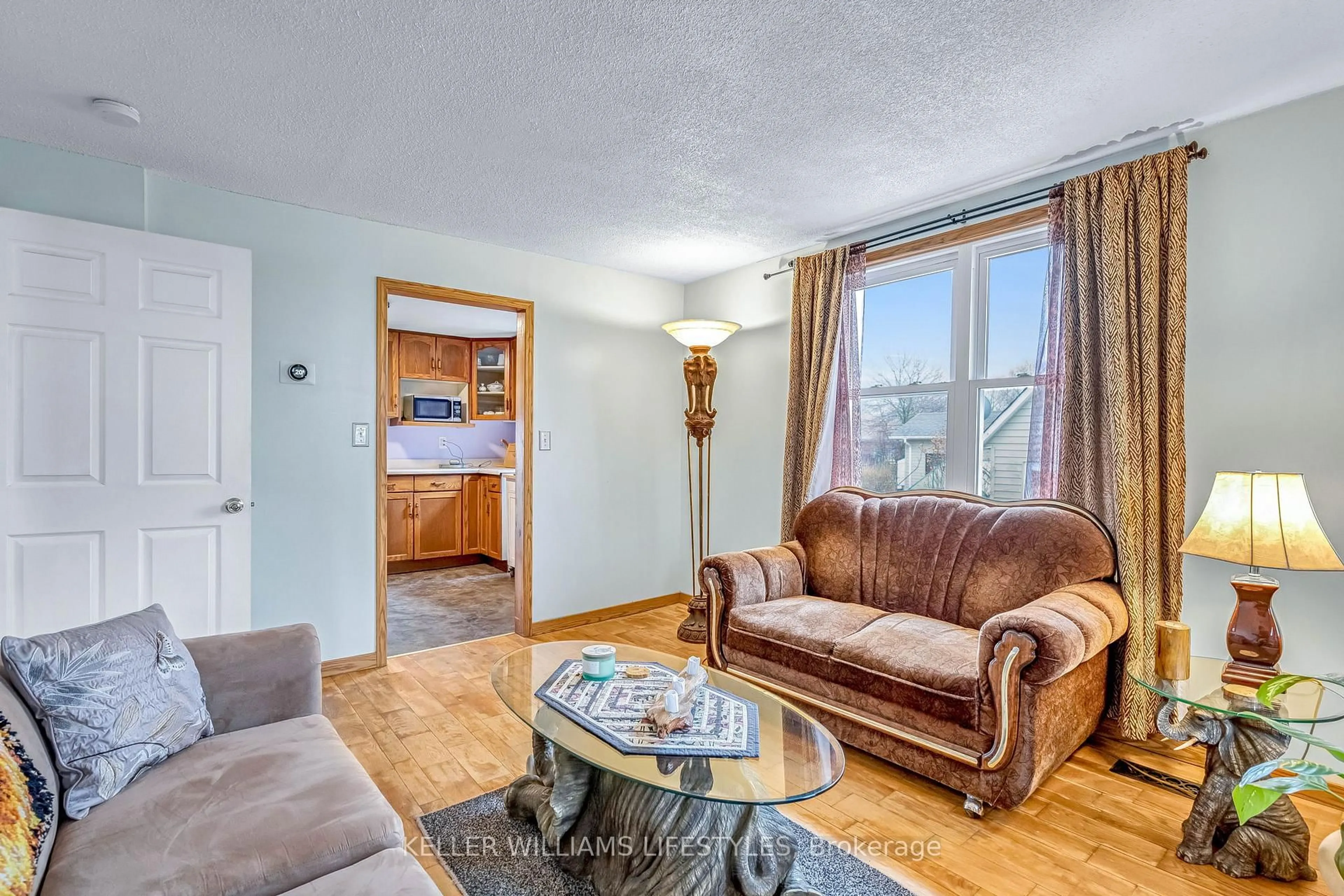 Living room with furniture, unknown for 15 CAVERLY Rd, Aylmer Ontario N5H 2P5