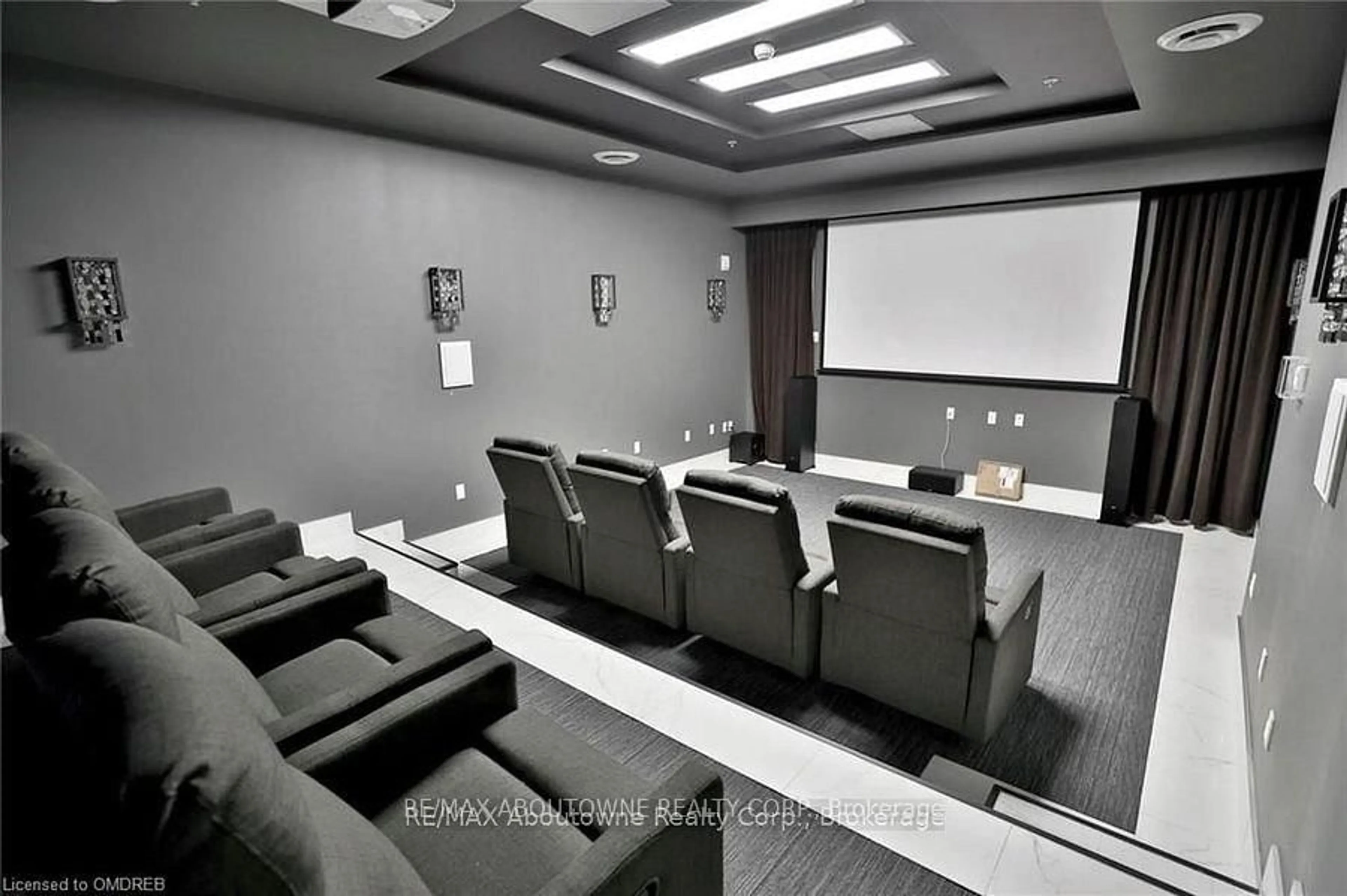Home theater for 118 King St #419, Hamilton Ontario L8N 0A9