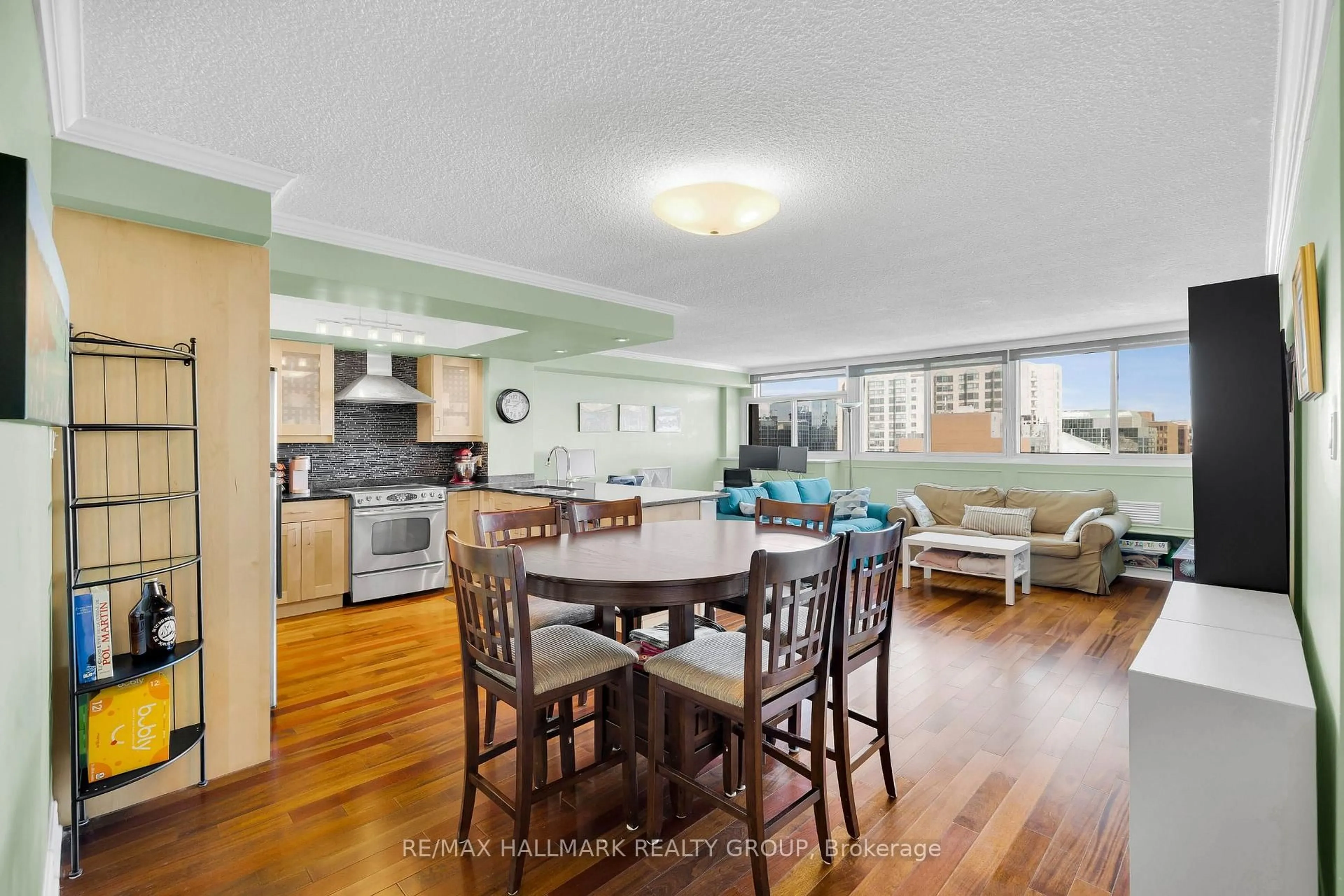 Open concept kitchen, unknown for 500 Laurier Ave #2506, Ottawa Ontario K1R 5E1