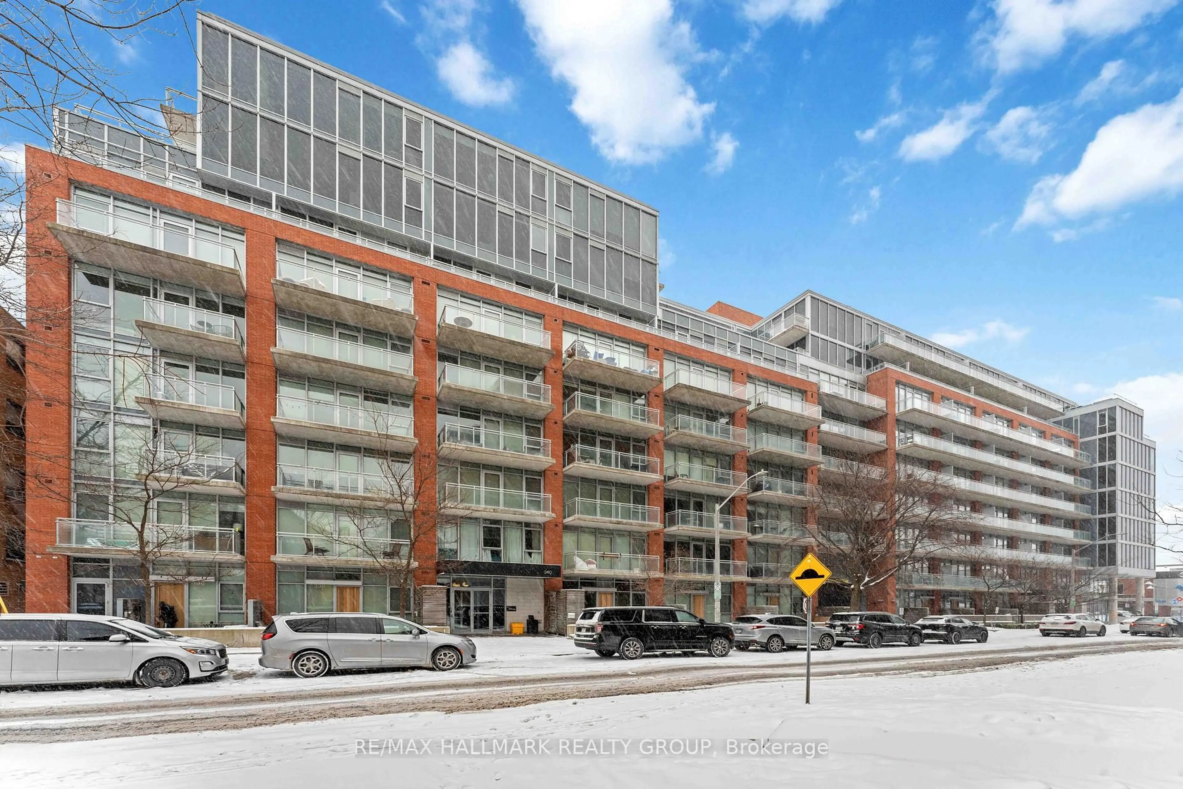 Unknown for 340 McLeod St #750, Ottawa Ontario K2P 1A4
