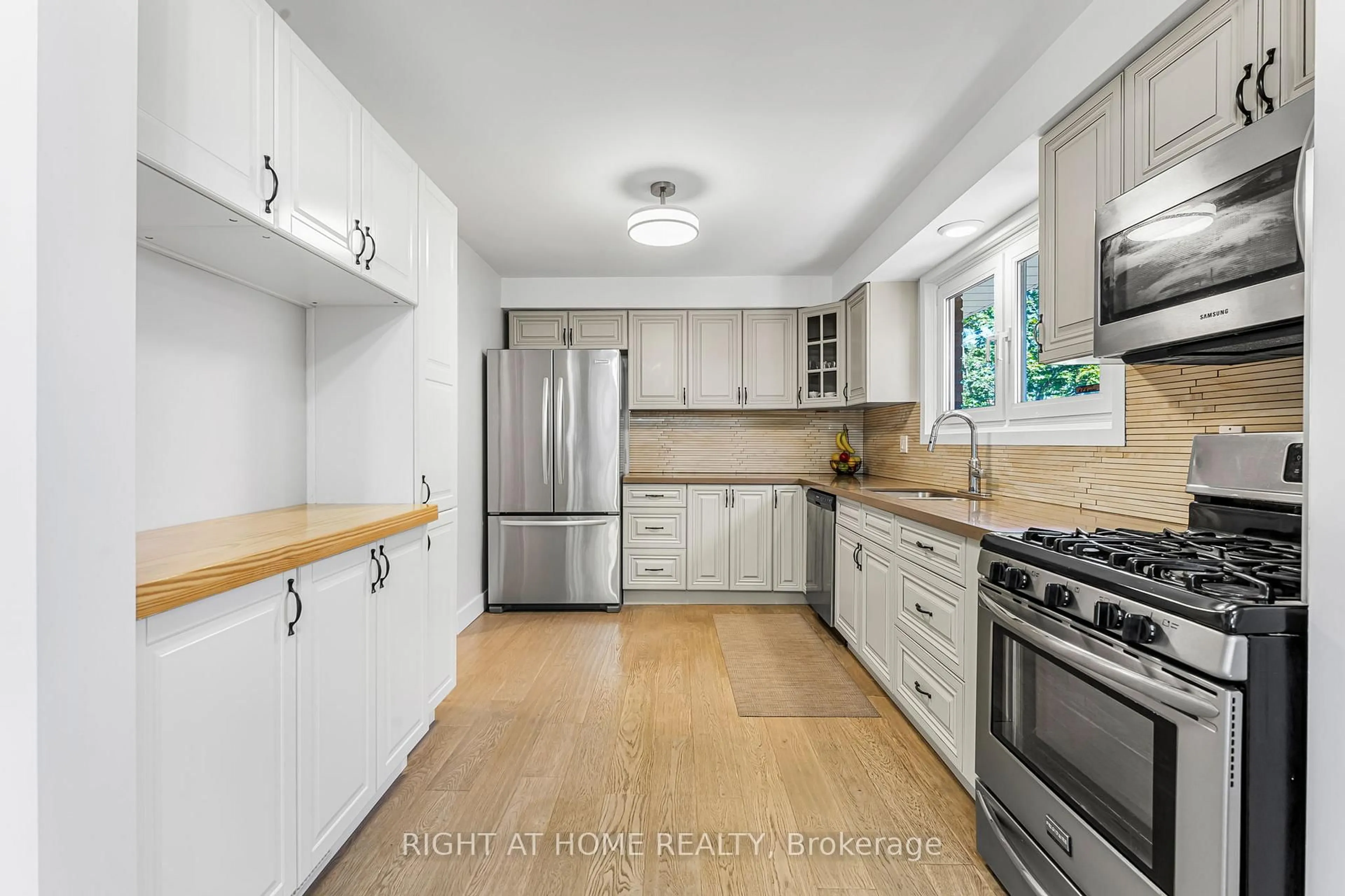 Unknown for 3 Baraniuk St, St. Catharines Ontario L2N 1N4