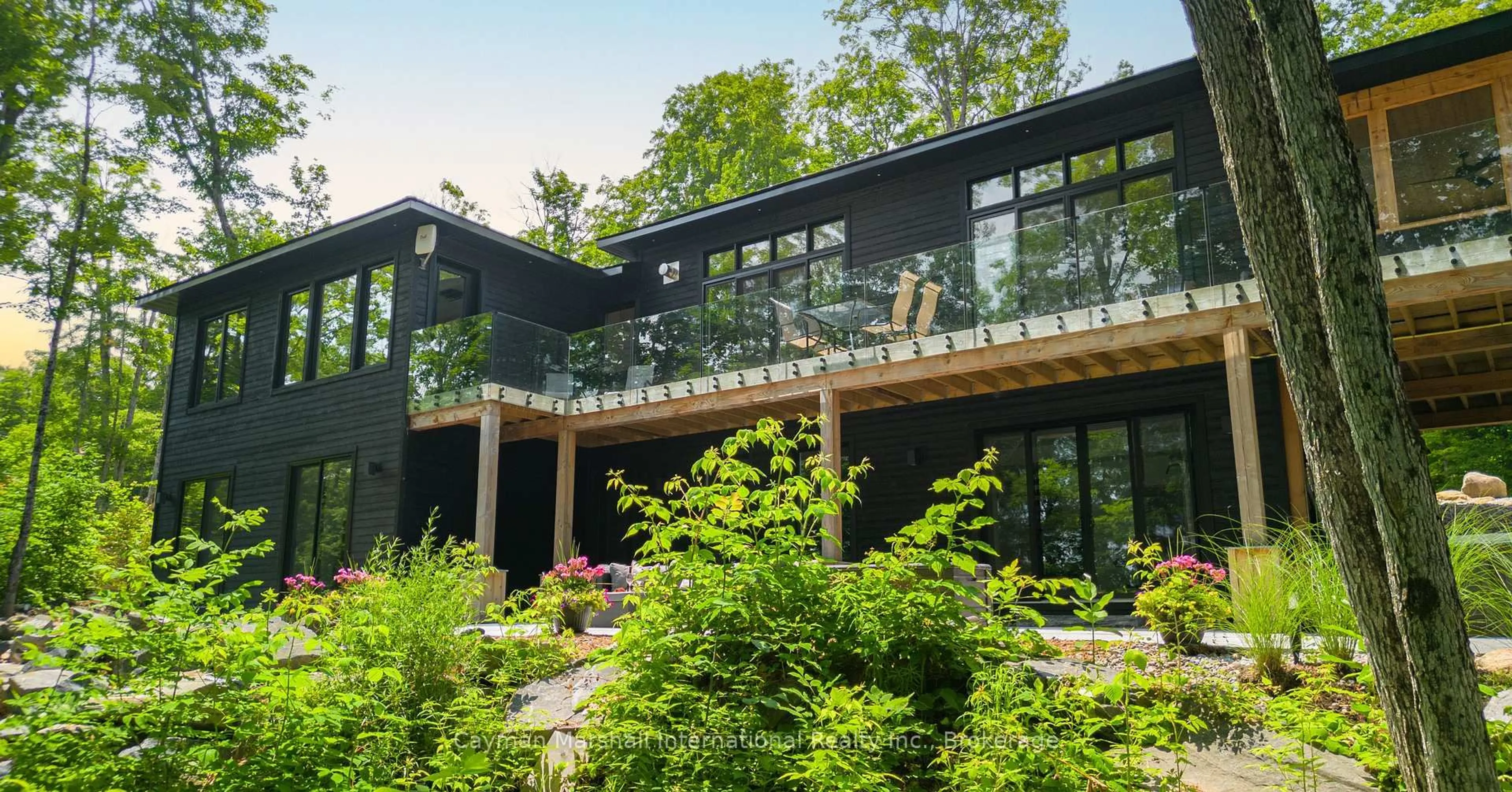 Home with brick exterior material, building for 22 LONG AND WINDING Rd, Seguin Ontario P2A 2W8