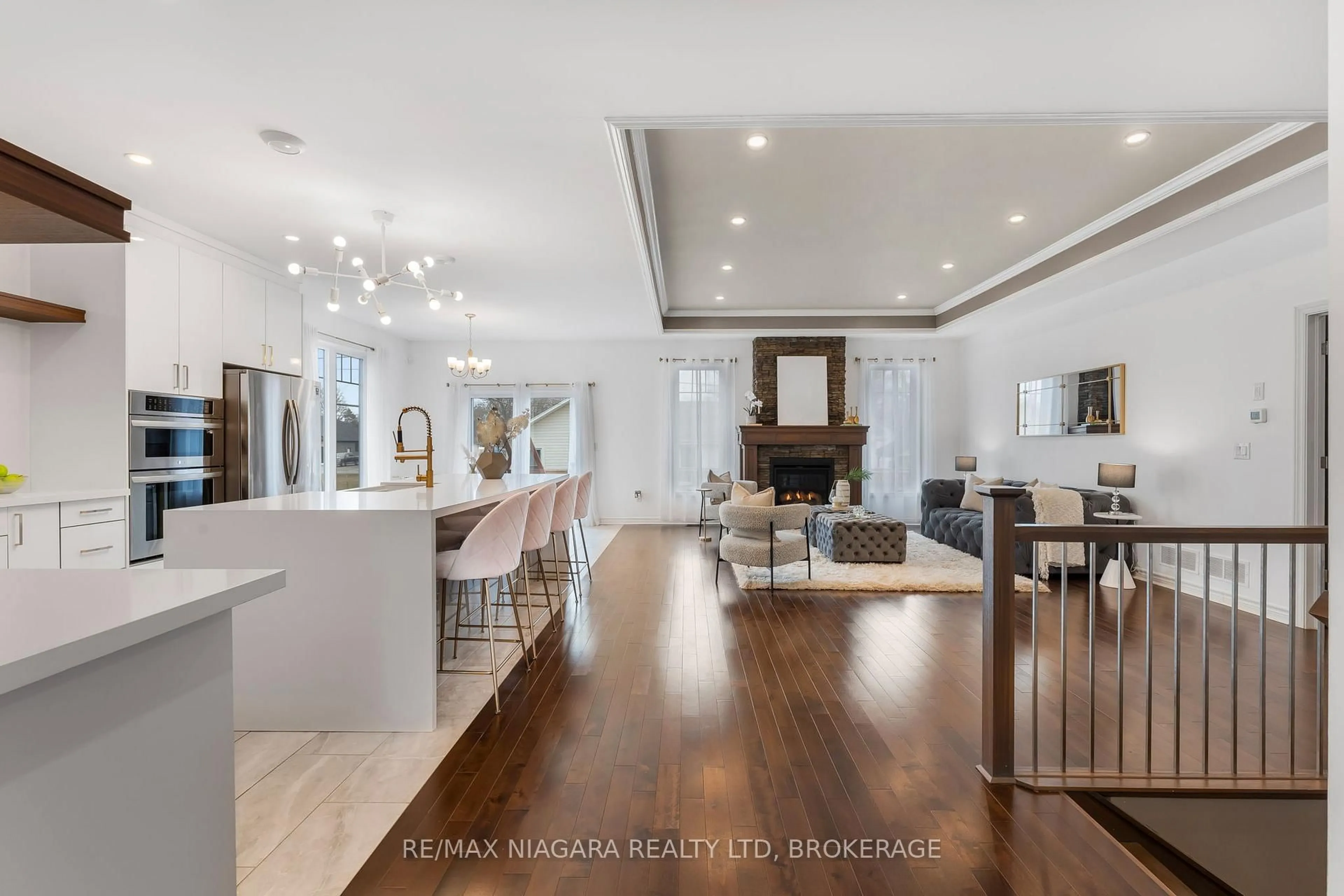 Open concept kitchen, unknown for 3157 Bethune Ave, Fort Erie Ontario L0S 1N0