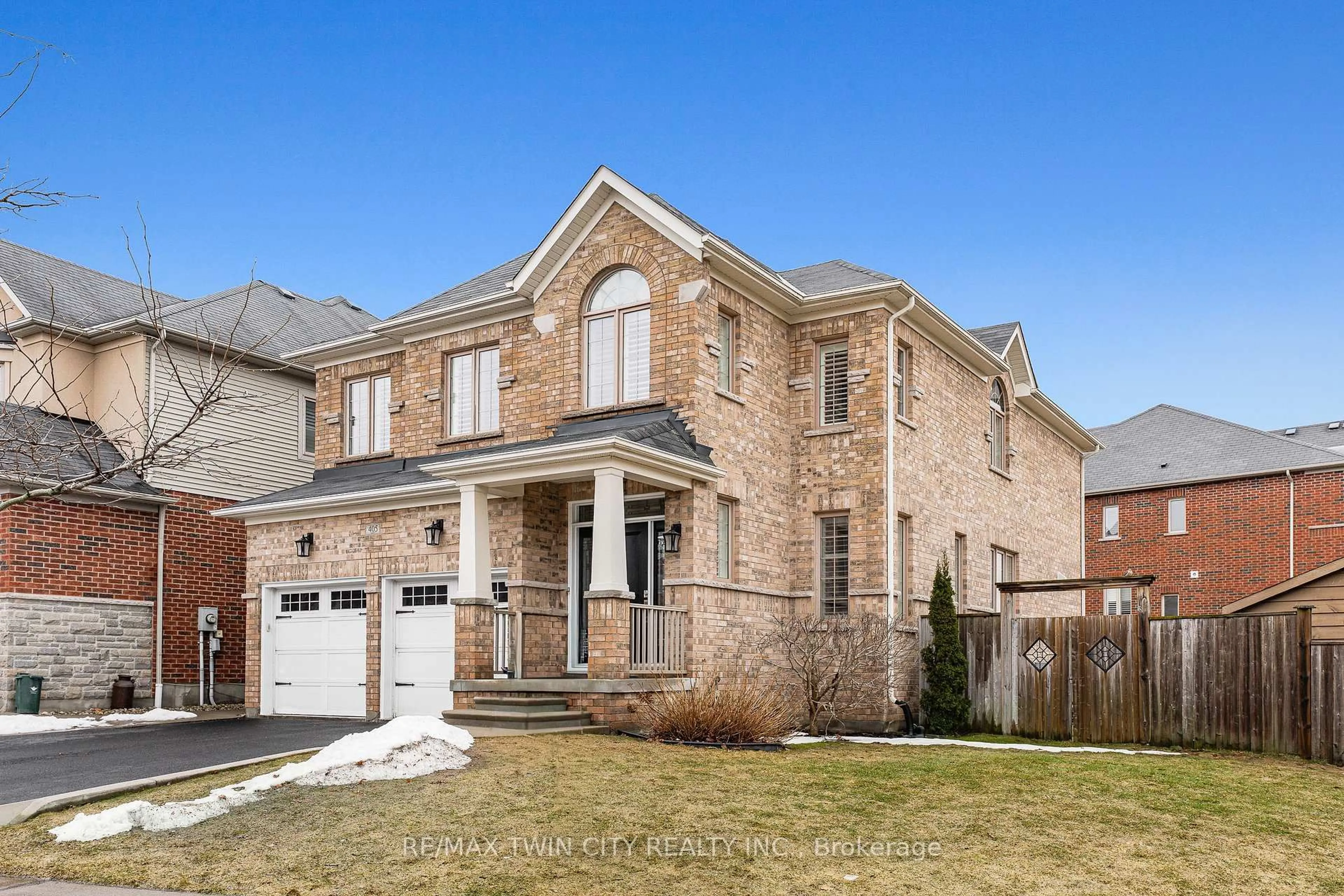 Home with brick exterior material, street for 405 Rideau River St, Waterloo Ontario N2V 2Y3
