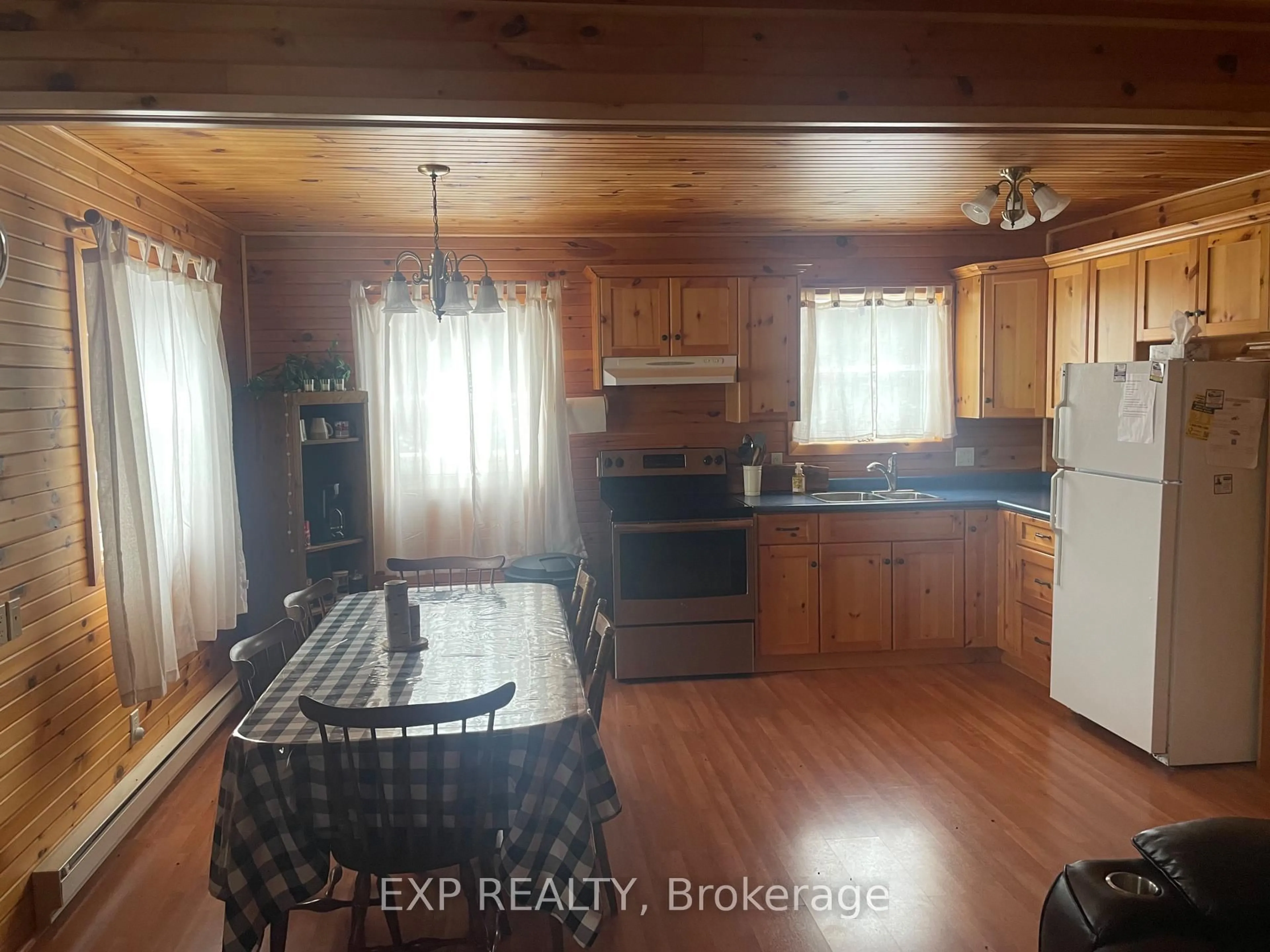 Unknown for 35 Paradise Rd, South Algonquin Ontario K0J 2M0