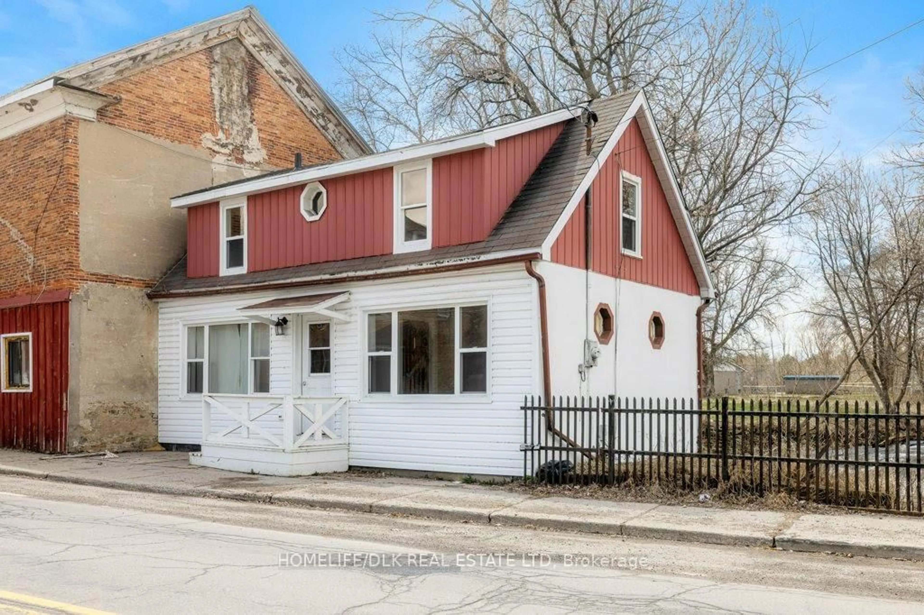 Unknown for 18 Main St, Elizabethtown-Kitley Ontario K0E 1M0