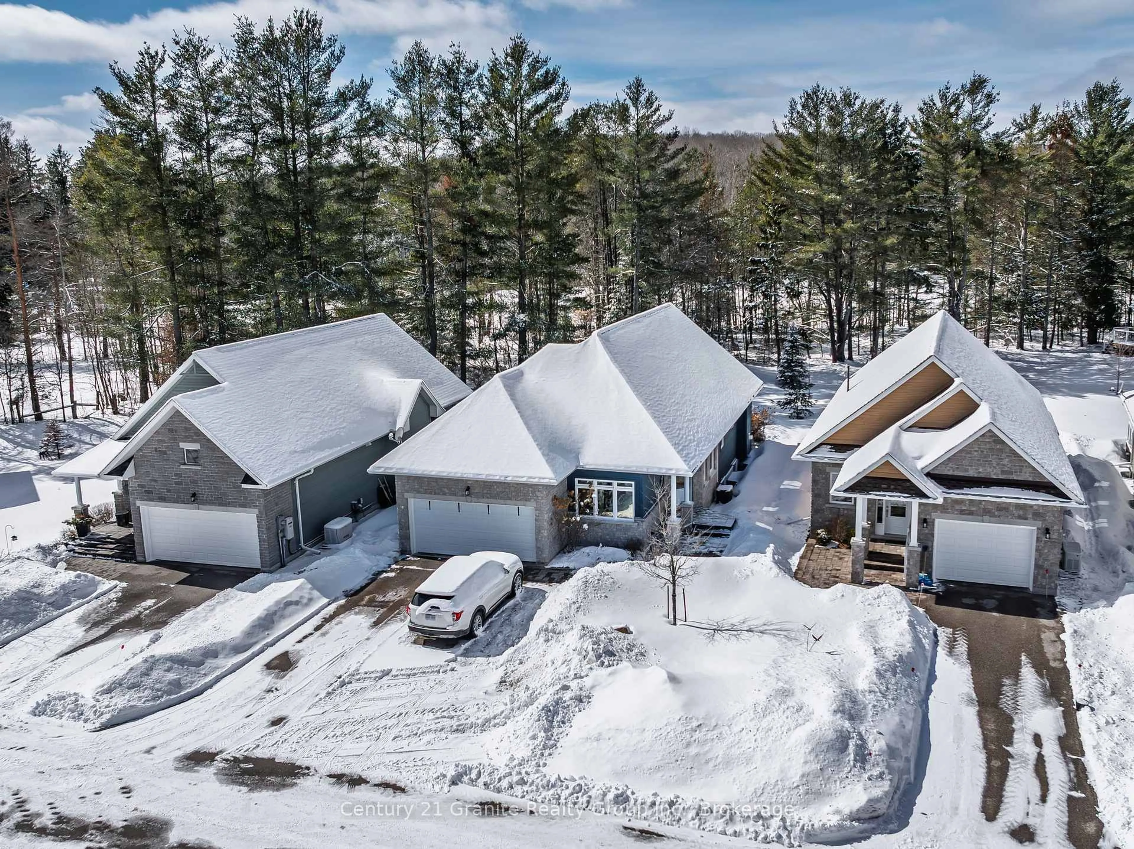 A pic from outside/outdoor area/front of a property/back of a property/a pic from drone, unknown for 49 Webb Circ, Dysart et al Ontario K0M 1S0