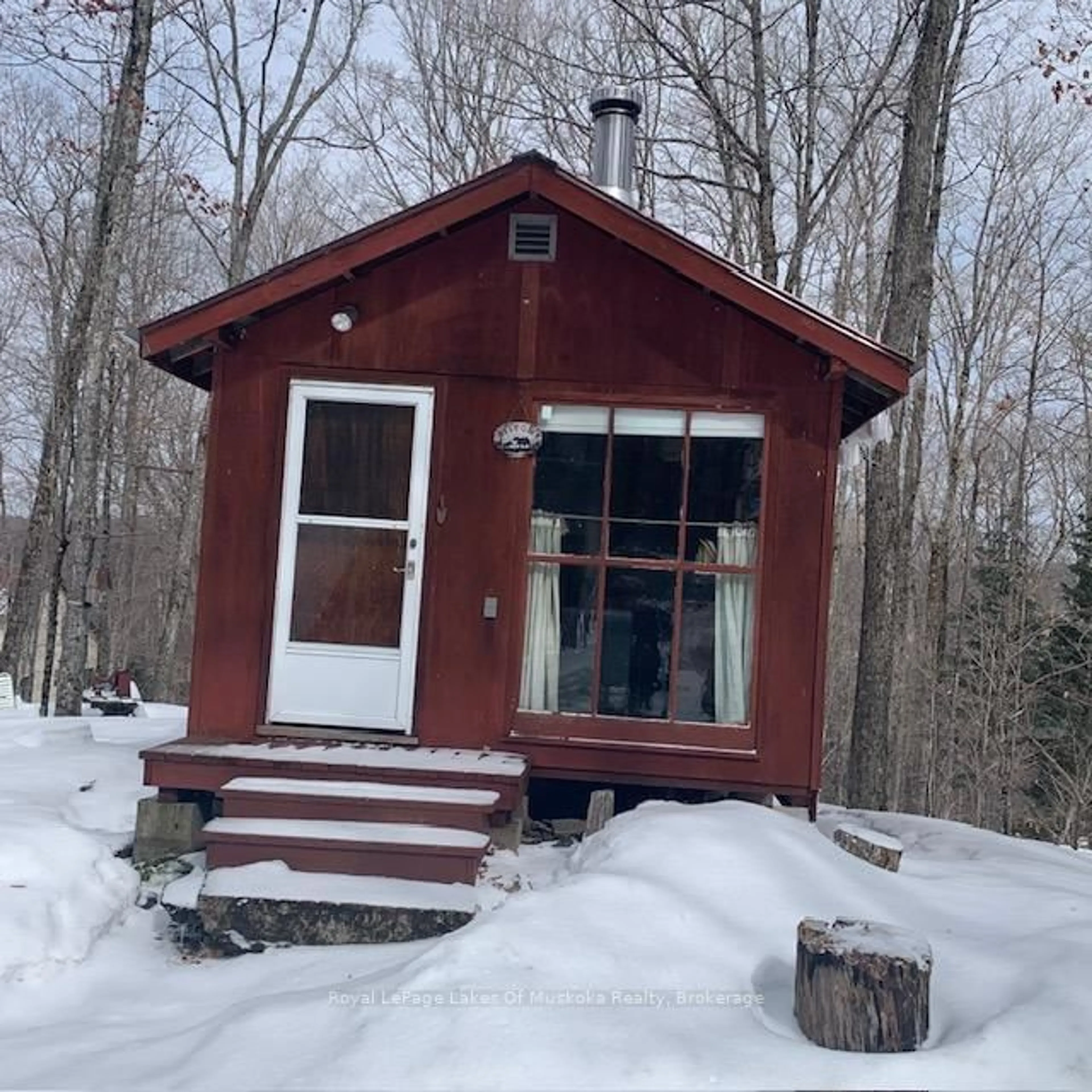 Shed for 22 Frank Lane, Perry Ontario P0A 1J0