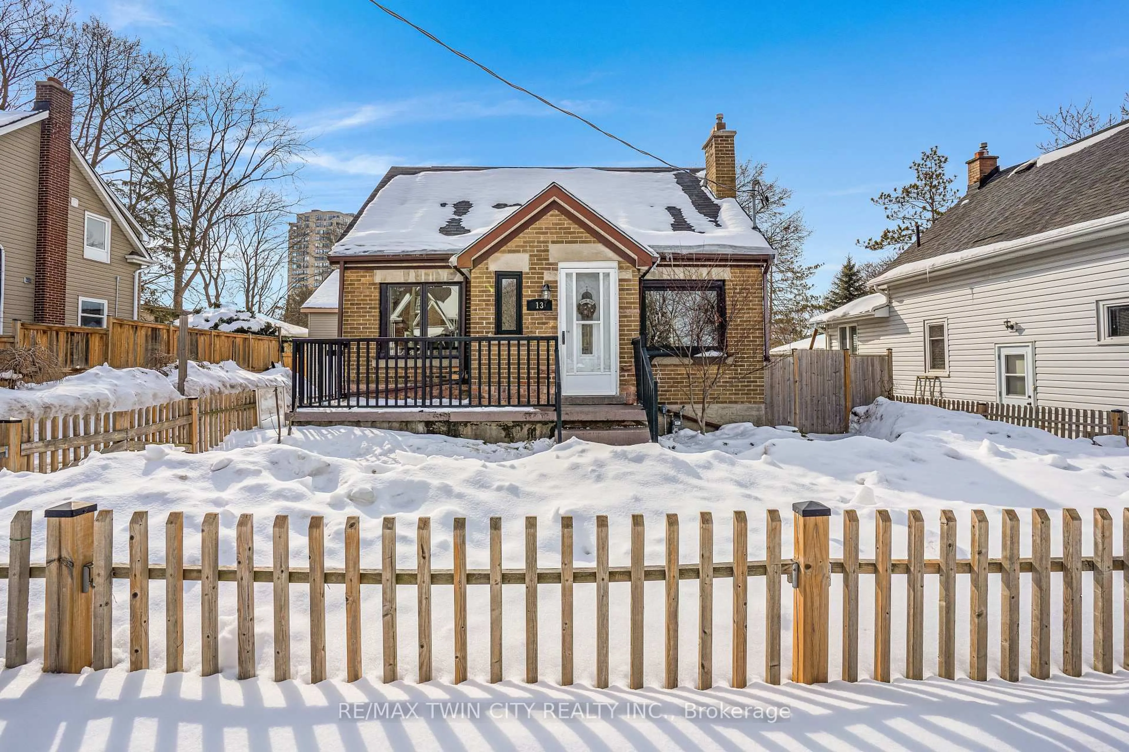 Unknown for 13 Devitt Ave, Waterloo Ontario N2J 3E7