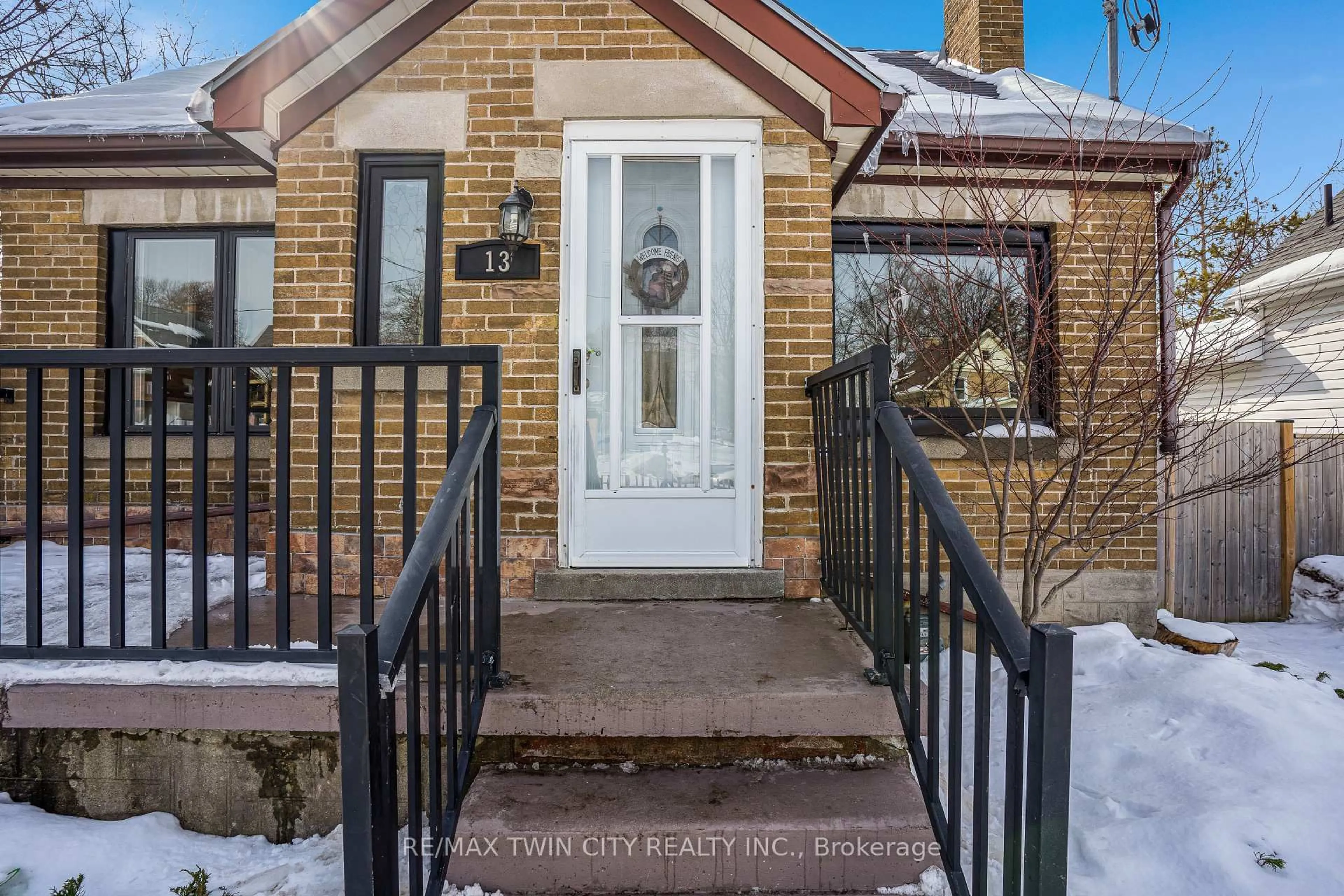 Unknown for 13 Devitt Ave, Waterloo Ontario N2J 3E7