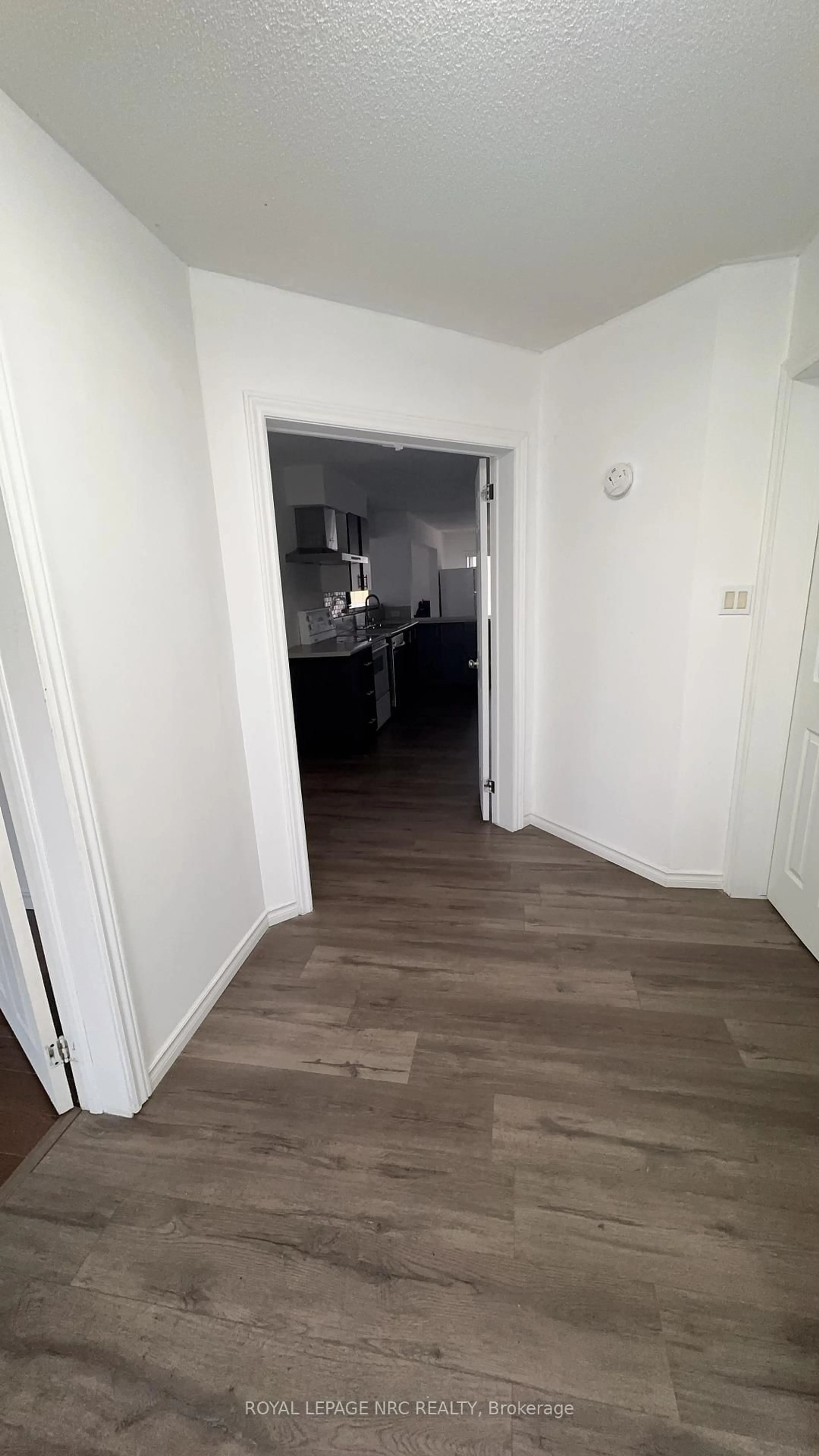 A pic of a room for 6A Pearl Ann Dr, St. Catharines Ontario L2T 3B3