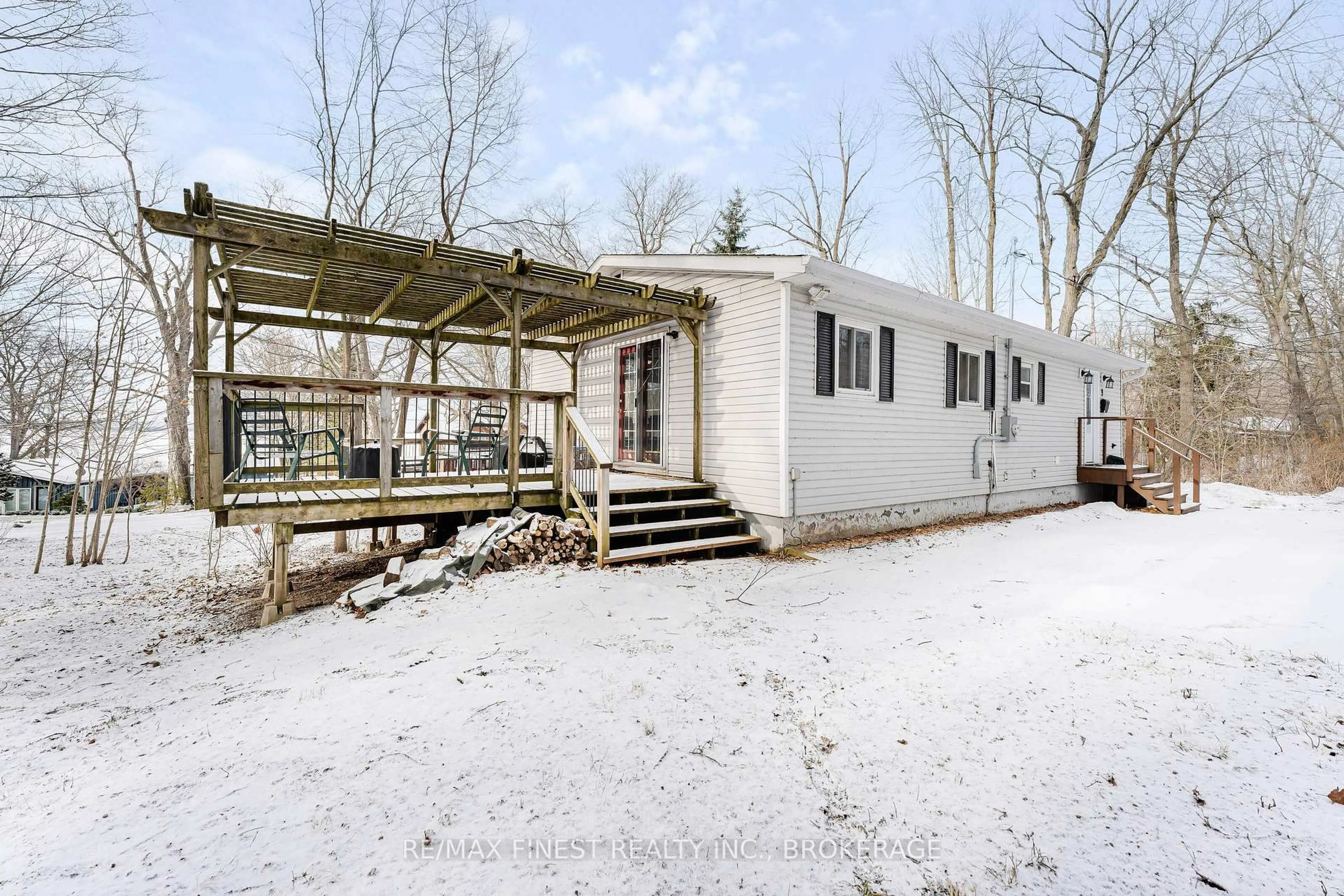 Unknown for 9 Mallard Lane, Kingston Ontario K7K 5E2