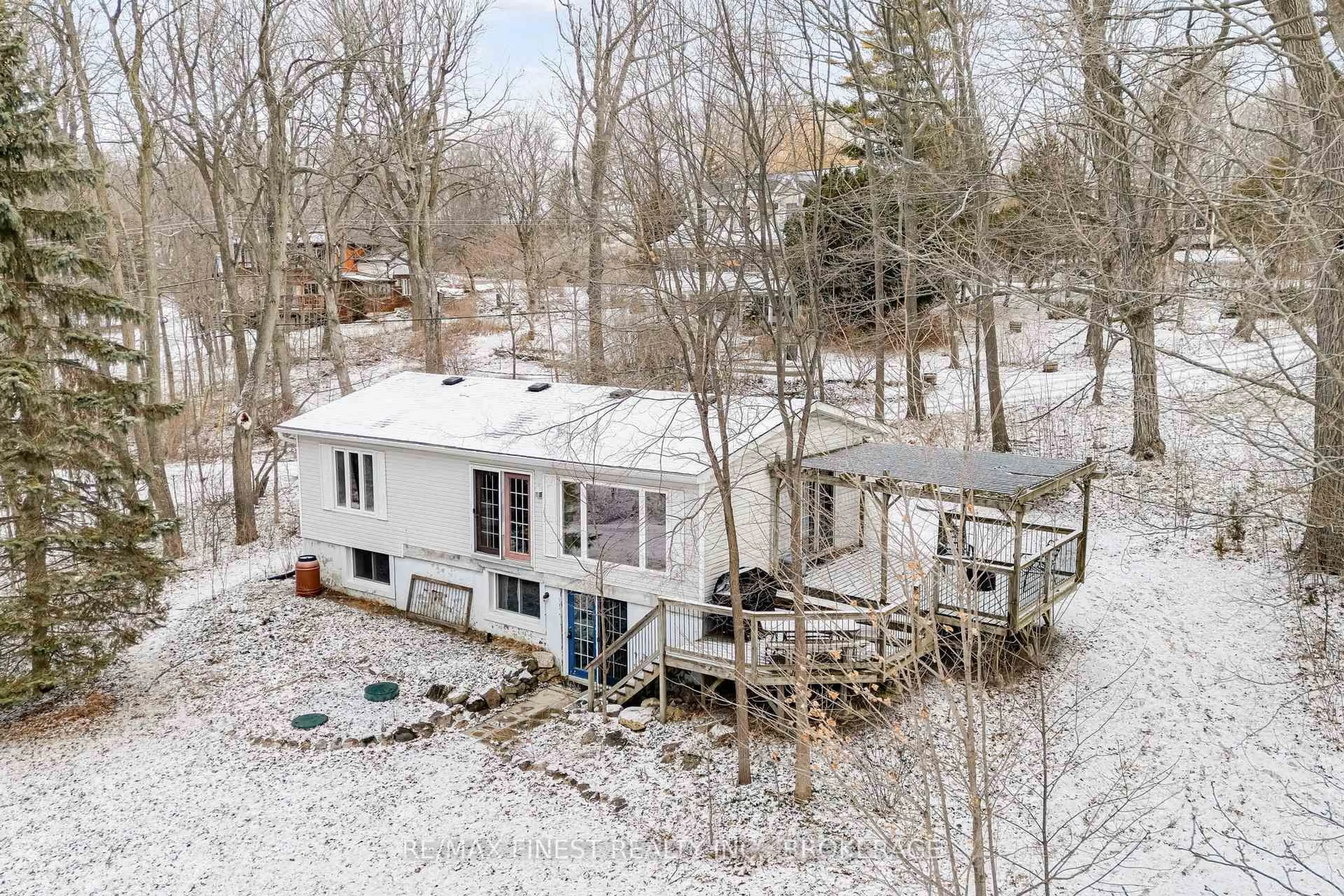 A pic from outside/outdoor area/front of a property/back of a property/a pic from drone, water/lake/river/ocean view for 9 Mallard Lane, Kingston Ontario K7K 5E2