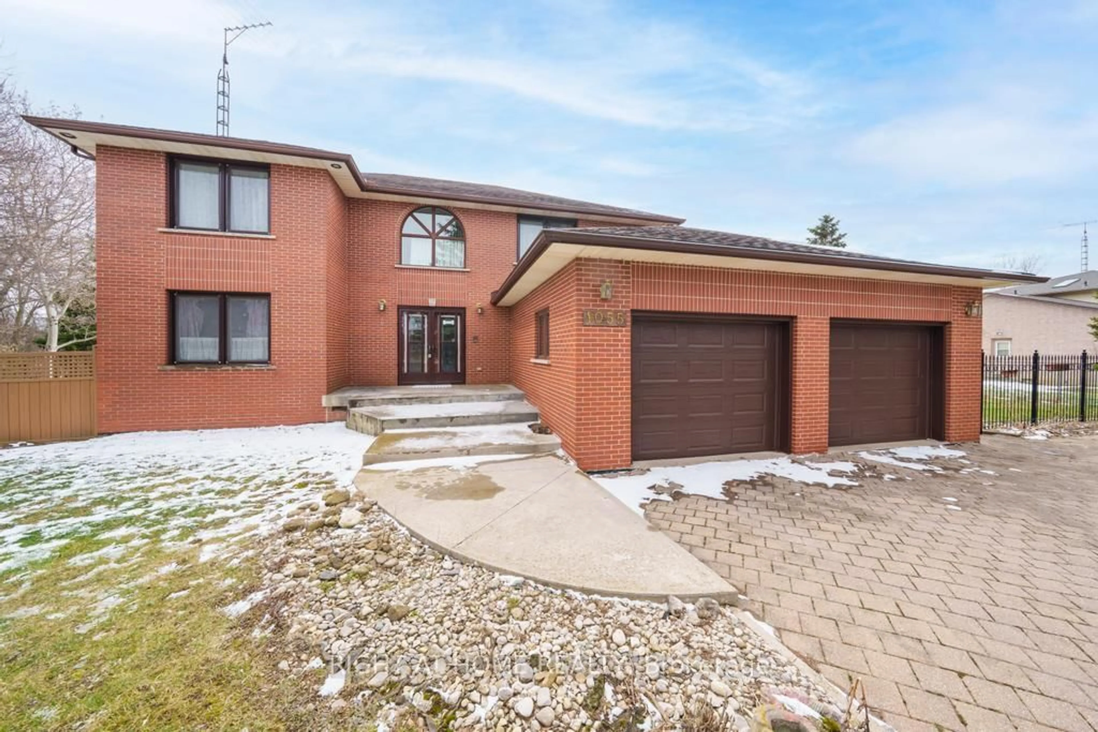 Home with brick exterior material, street for 1055 Golf Club Rd, Hamilton Ontario L0R 1P0