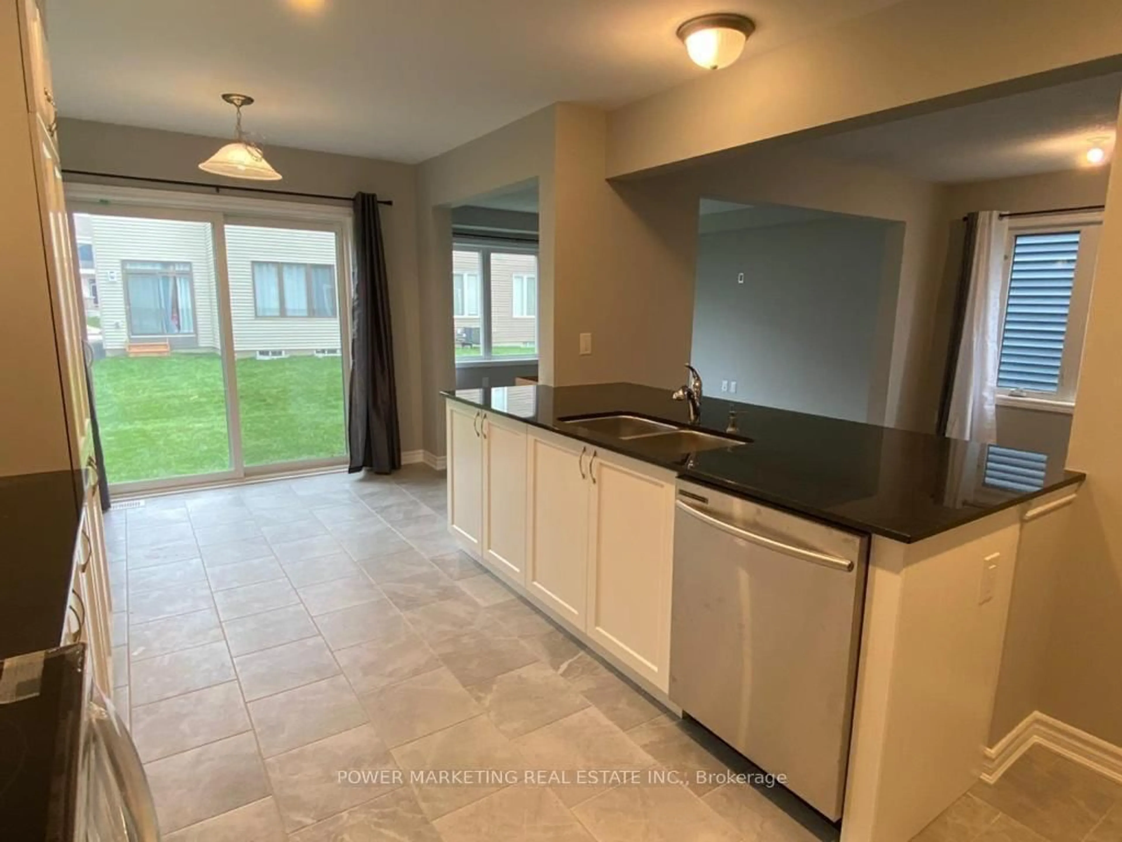 Open concept kitchen, ceramic/tile floor for 507 NORDMANN FIR Crt, Ottawa Ontario K2V 0N5