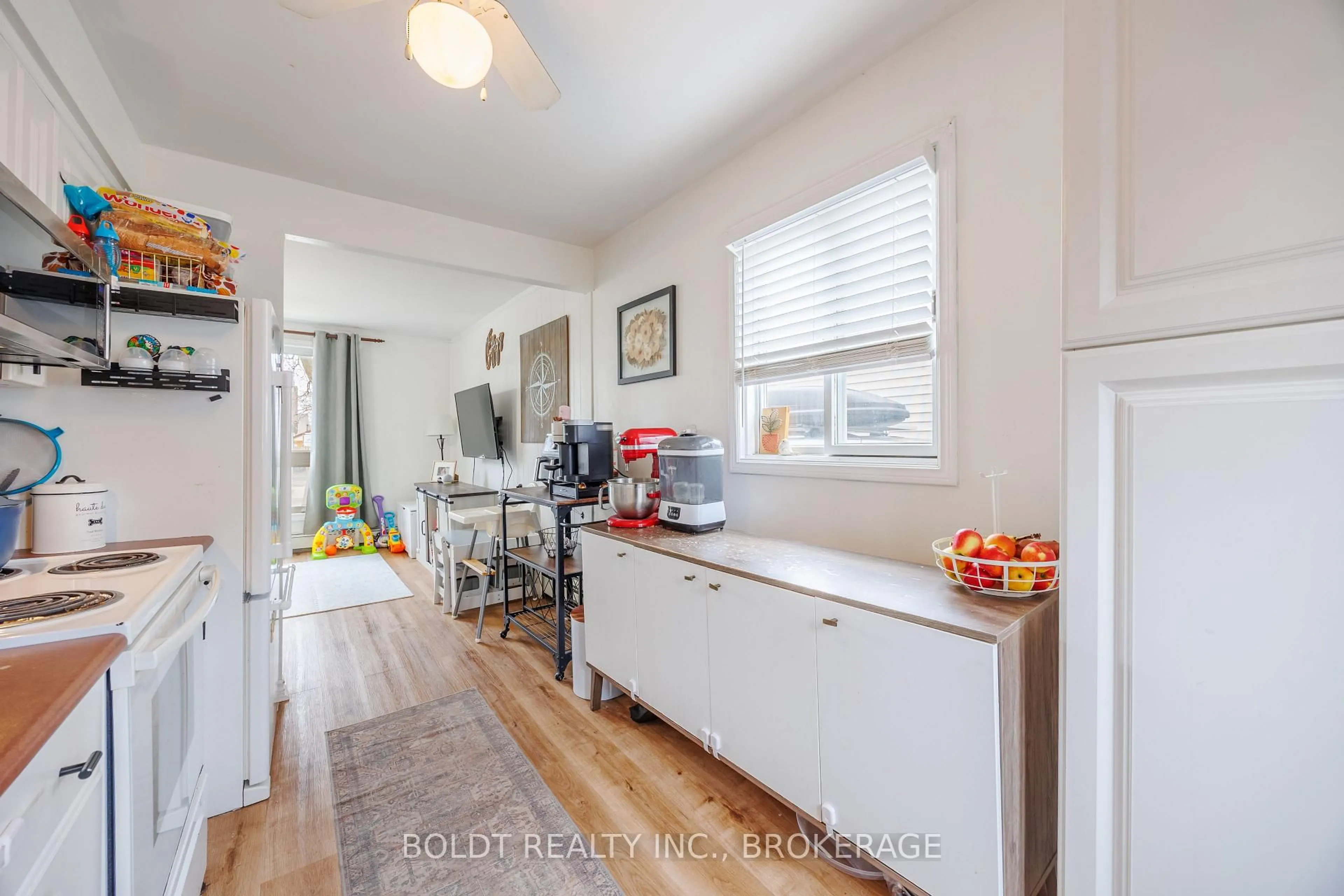 Unknown for 5 Nelles Rd, Welland Ontario L3B 2P1