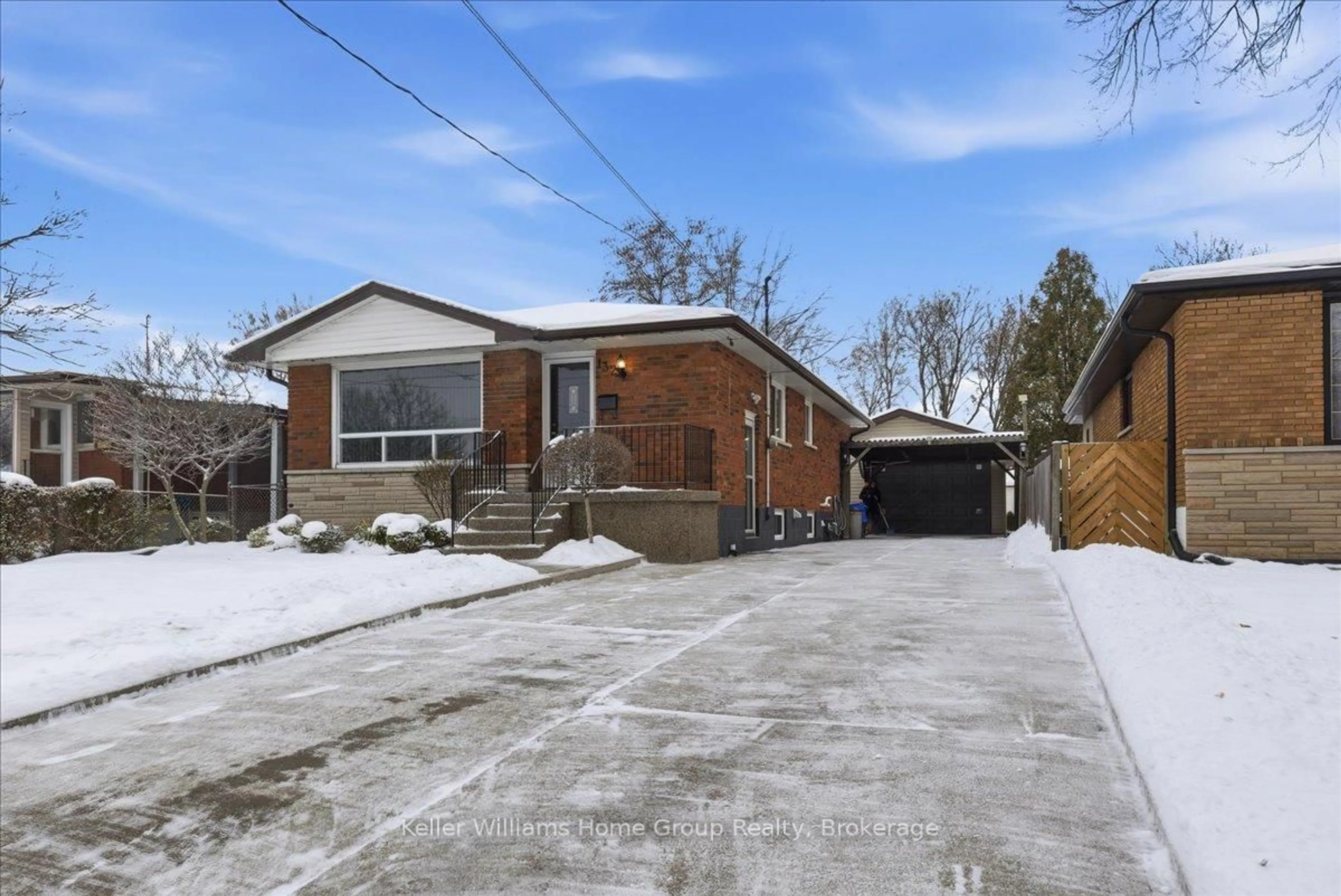 Home with brick exterior material, street for 132 June St, Hamilton Ontario L9A 2R9