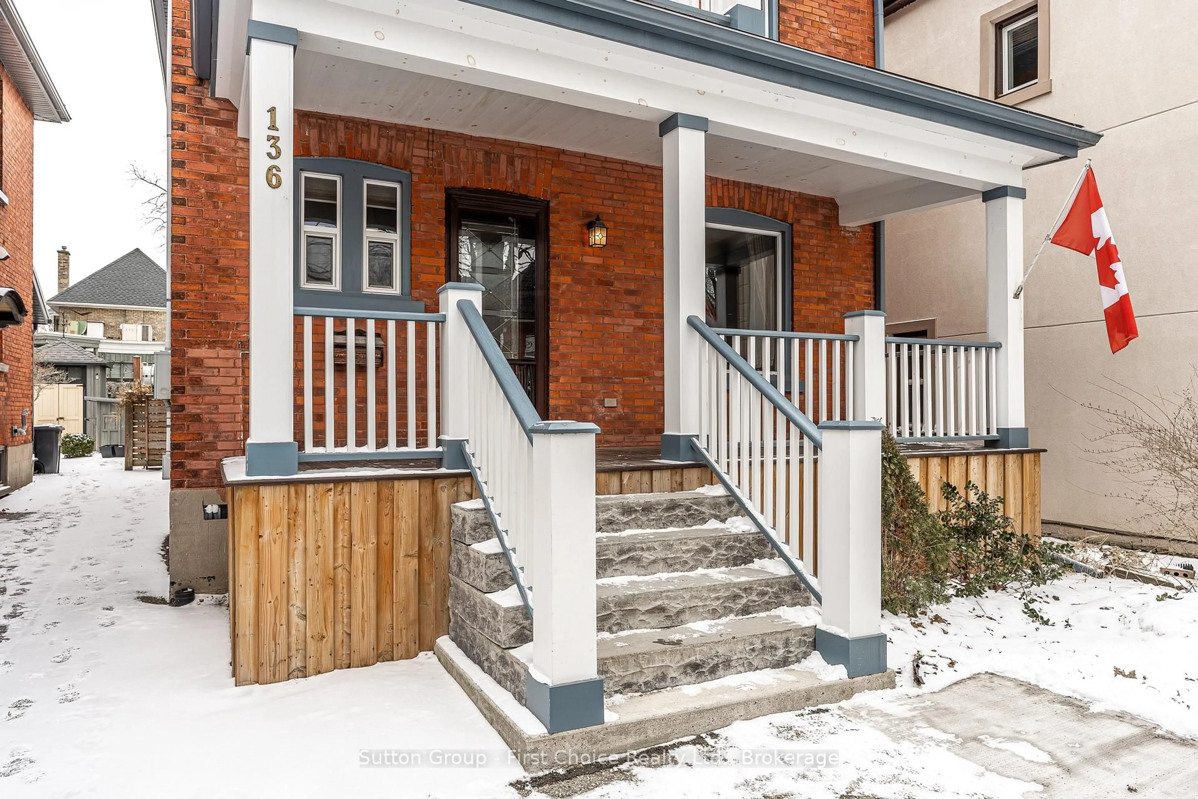 Unknown for 136 Brunswick St, Stratford Ontario N5A 3M1