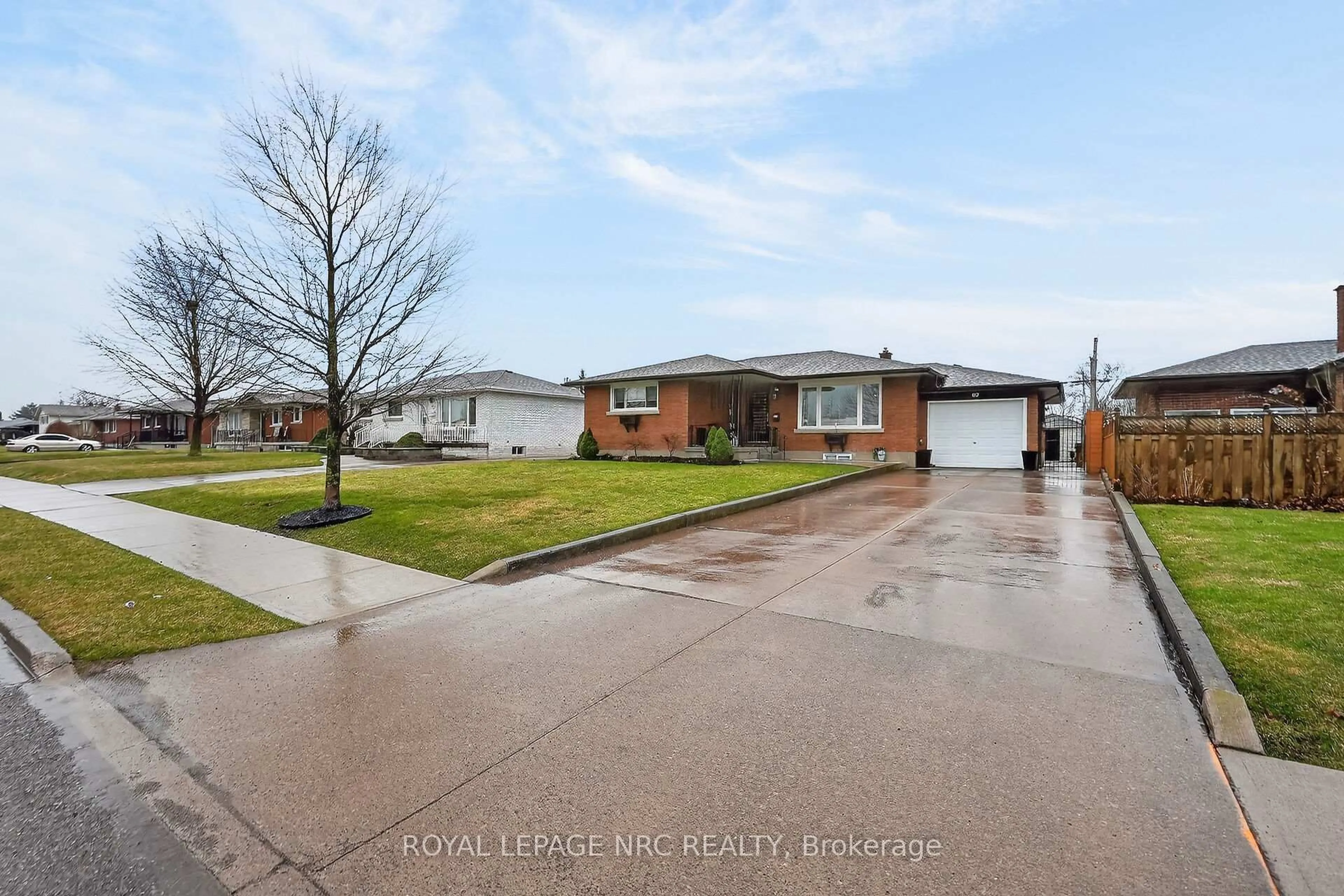 Home with brick exterior material, street for 67 McDonald Ave, Thorold Ontario L2V 3E5