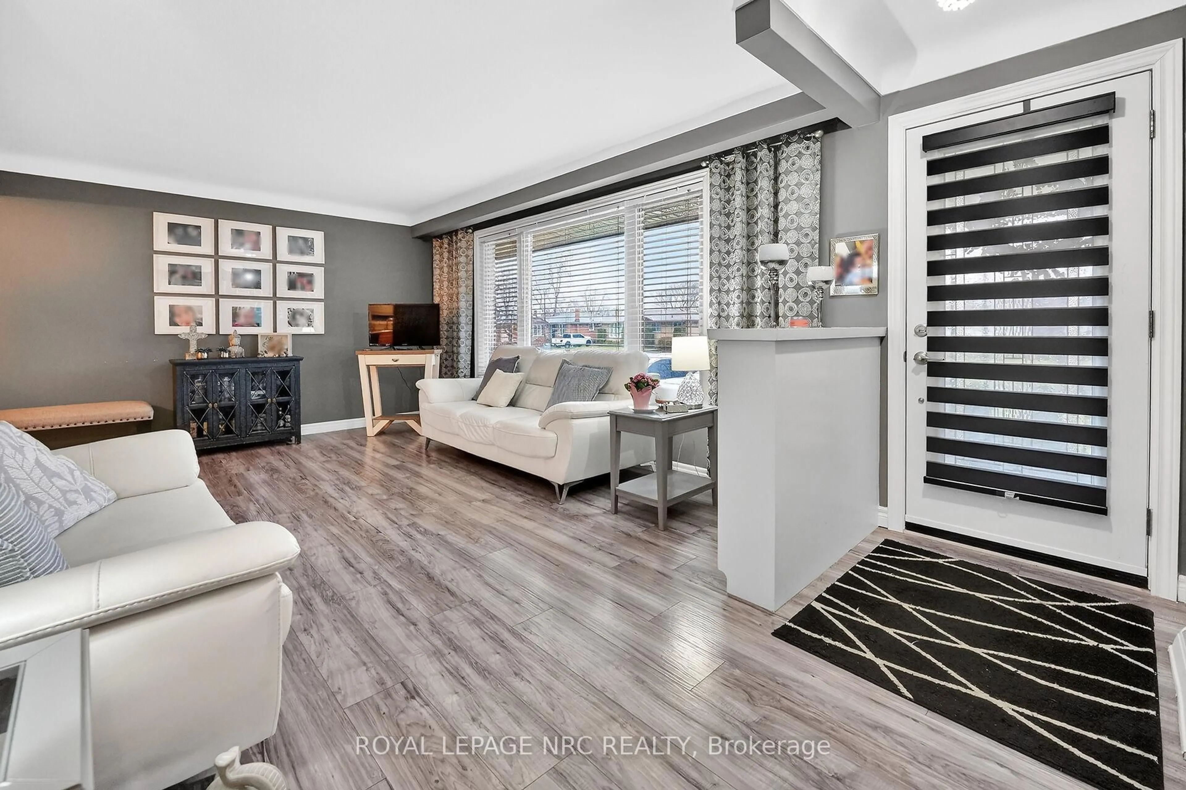 Living room with furniture, unknown for 67 McDonald Ave, Thorold Ontario L2V 3E5