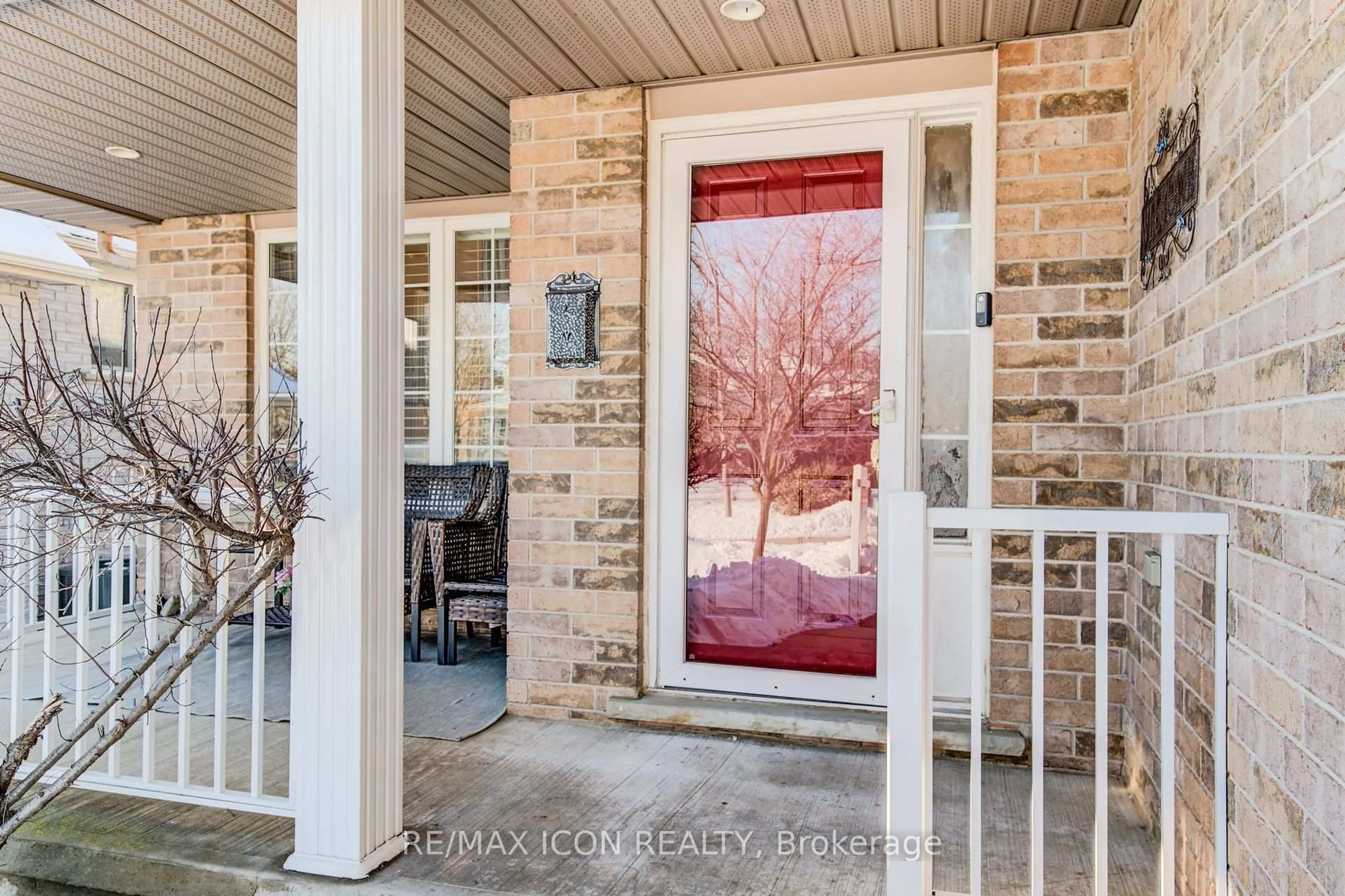 Indoor entryway for 84 Endeavour Dr, Cambridge Ontario N3C 4C2