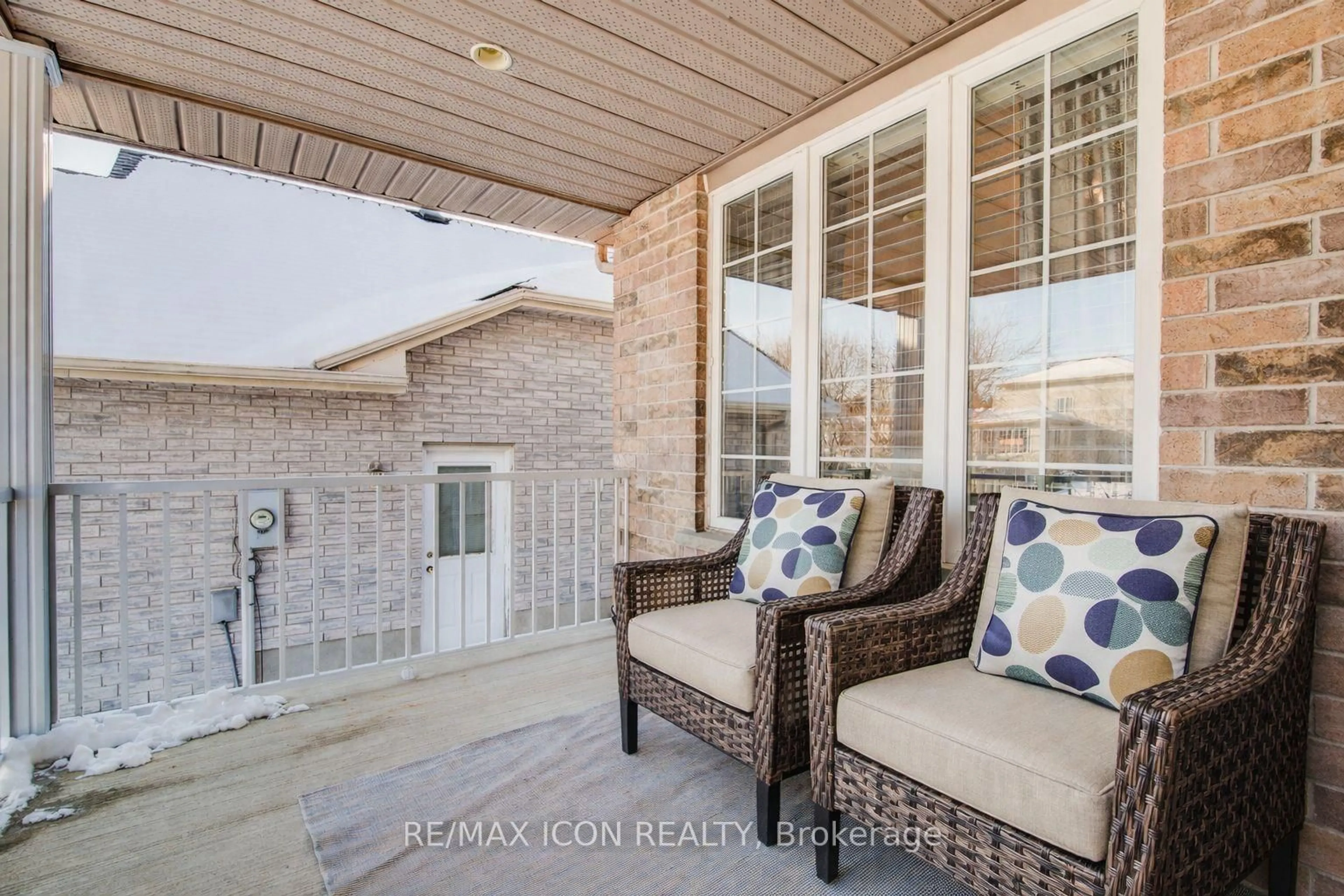 Patio, water/lake/river/ocean view for 84 Endeavour Dr, Cambridge Ontario N3C 4C2