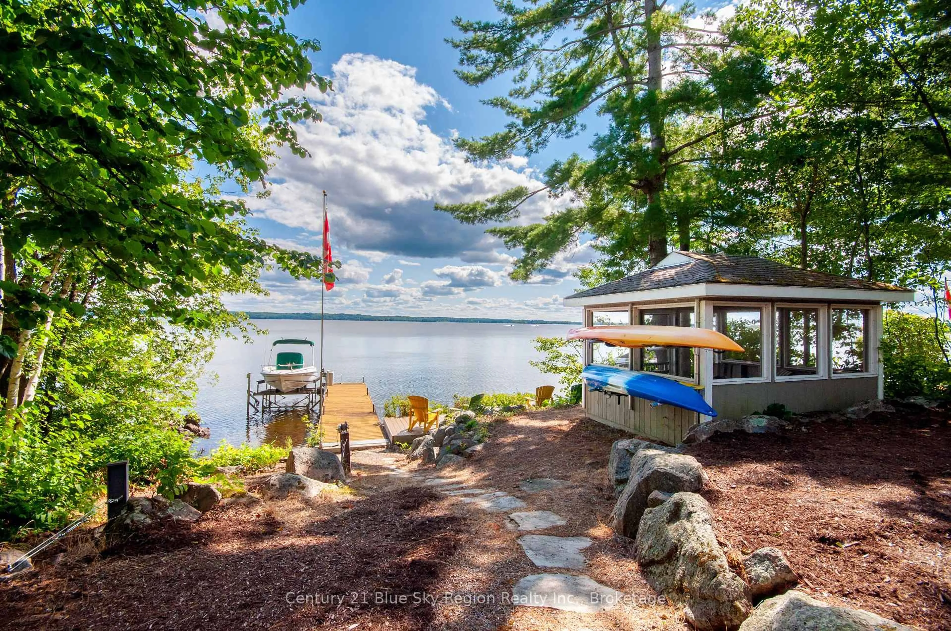 Patio, water/lake/river/ocean view for 65 MARINE Dr, Callander Ontario P0H 1H0