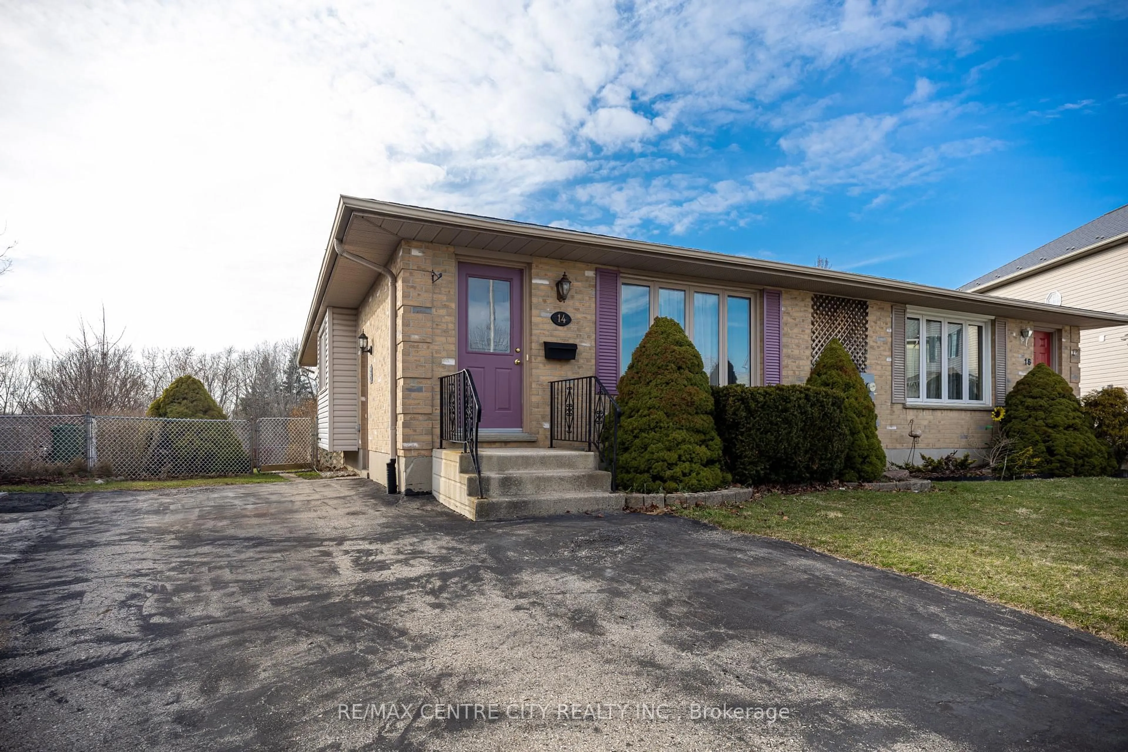 Unknown for 14 Juno Dr, St. Thomas Ontario N5R 6C3