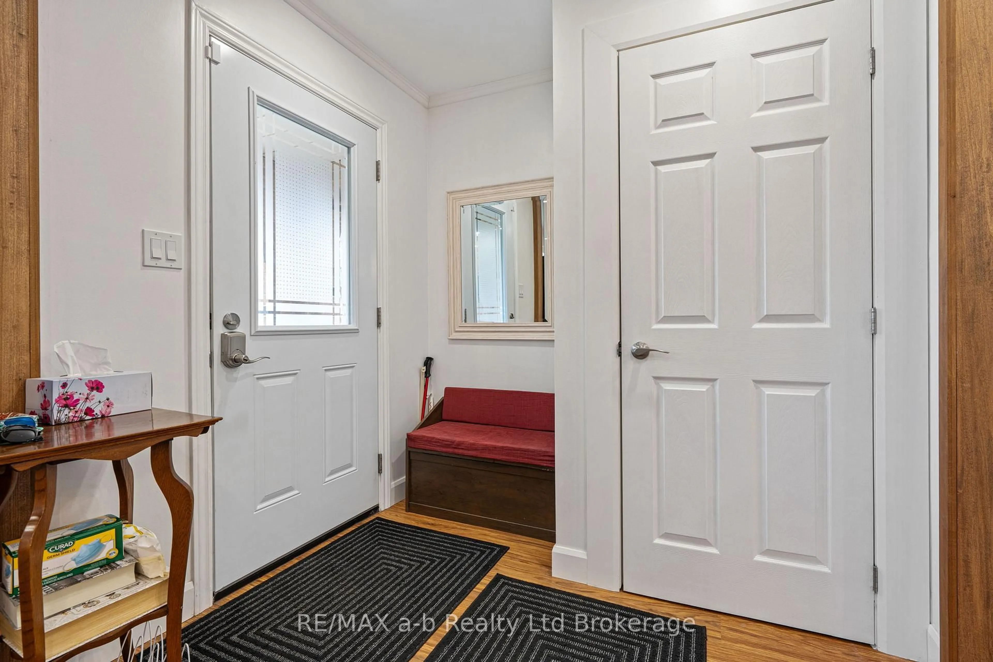 Indoor entryway for 24 DENRICH Ave, Tillsonburg Ontario N4G 4W2