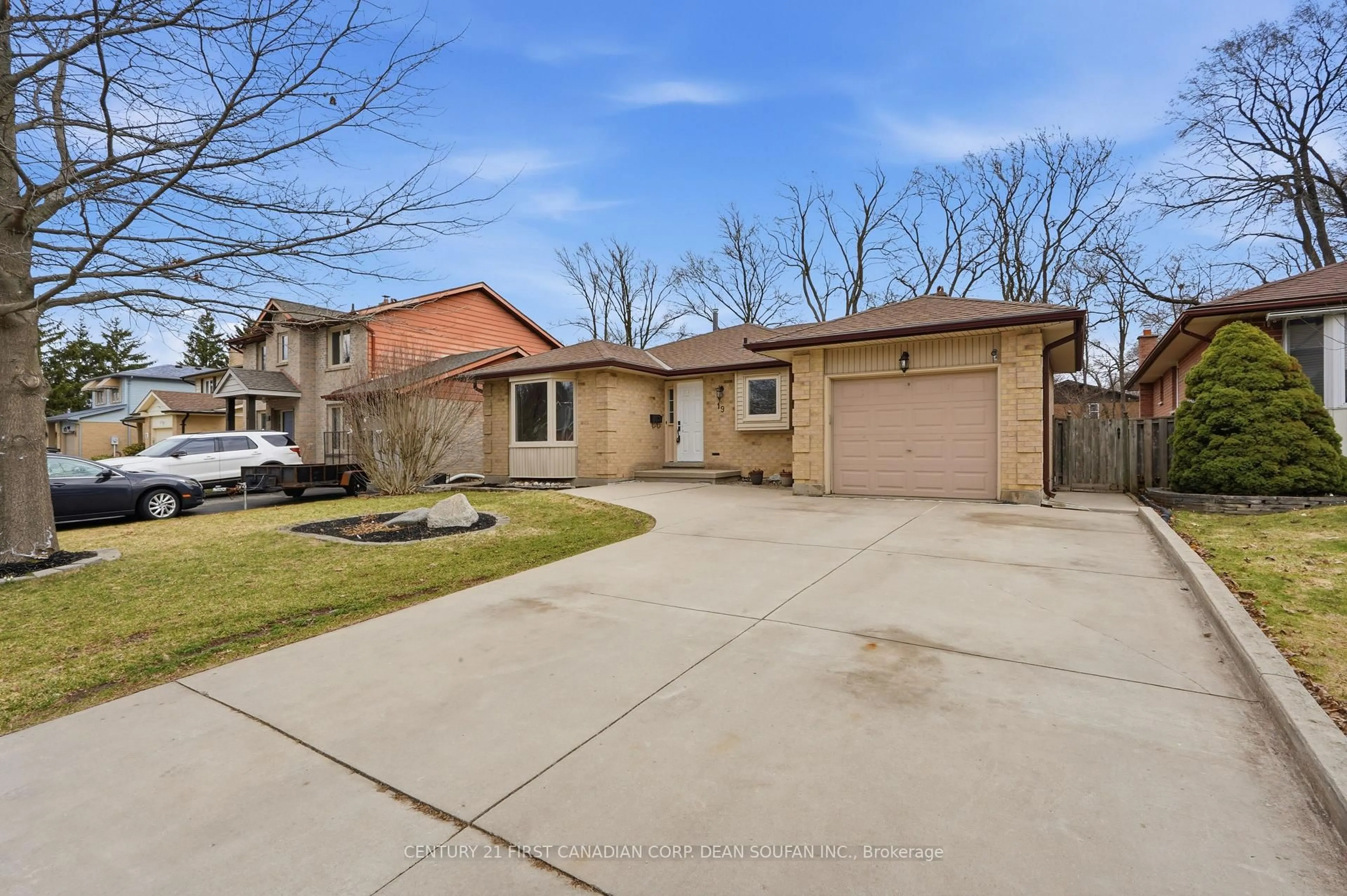 Home with brick exterior material, street for 19 Lynngate Grve, London South Ontario N6K 3S7