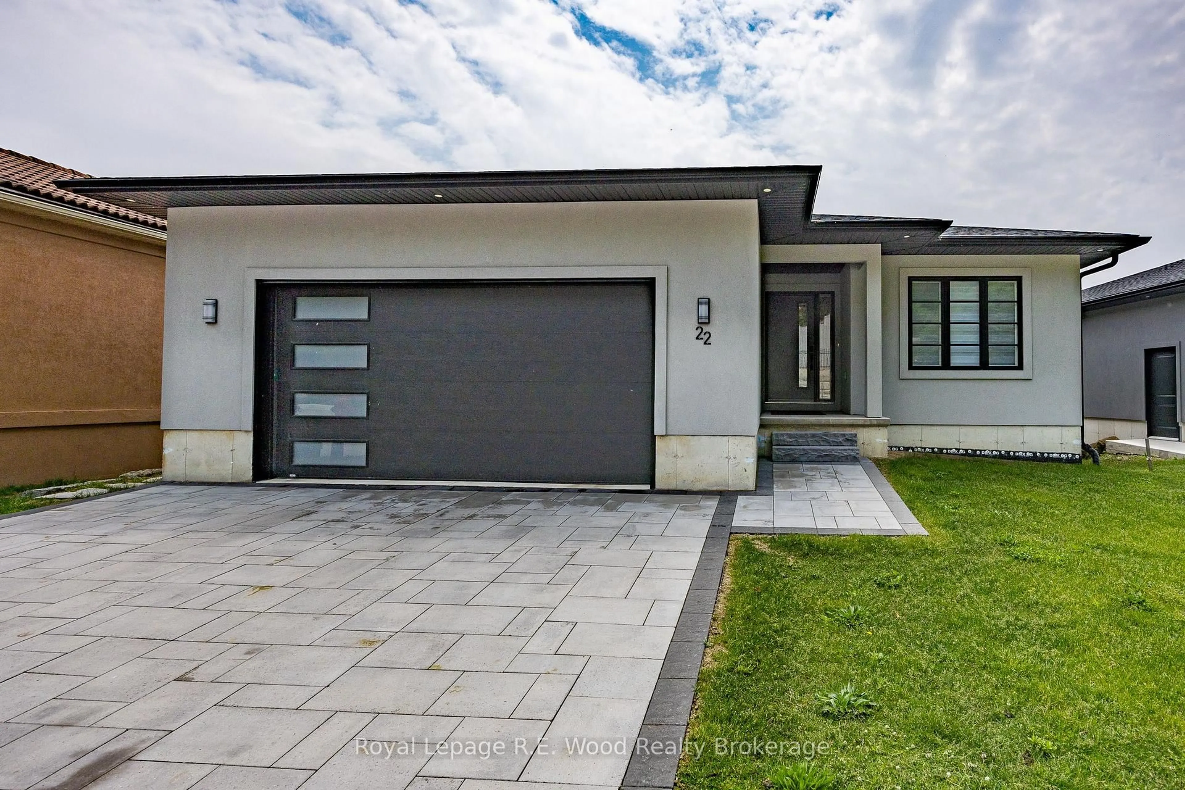 Unknown for 5 John Pound Rd #22, Tillsonburg Ontario N4G 5X3