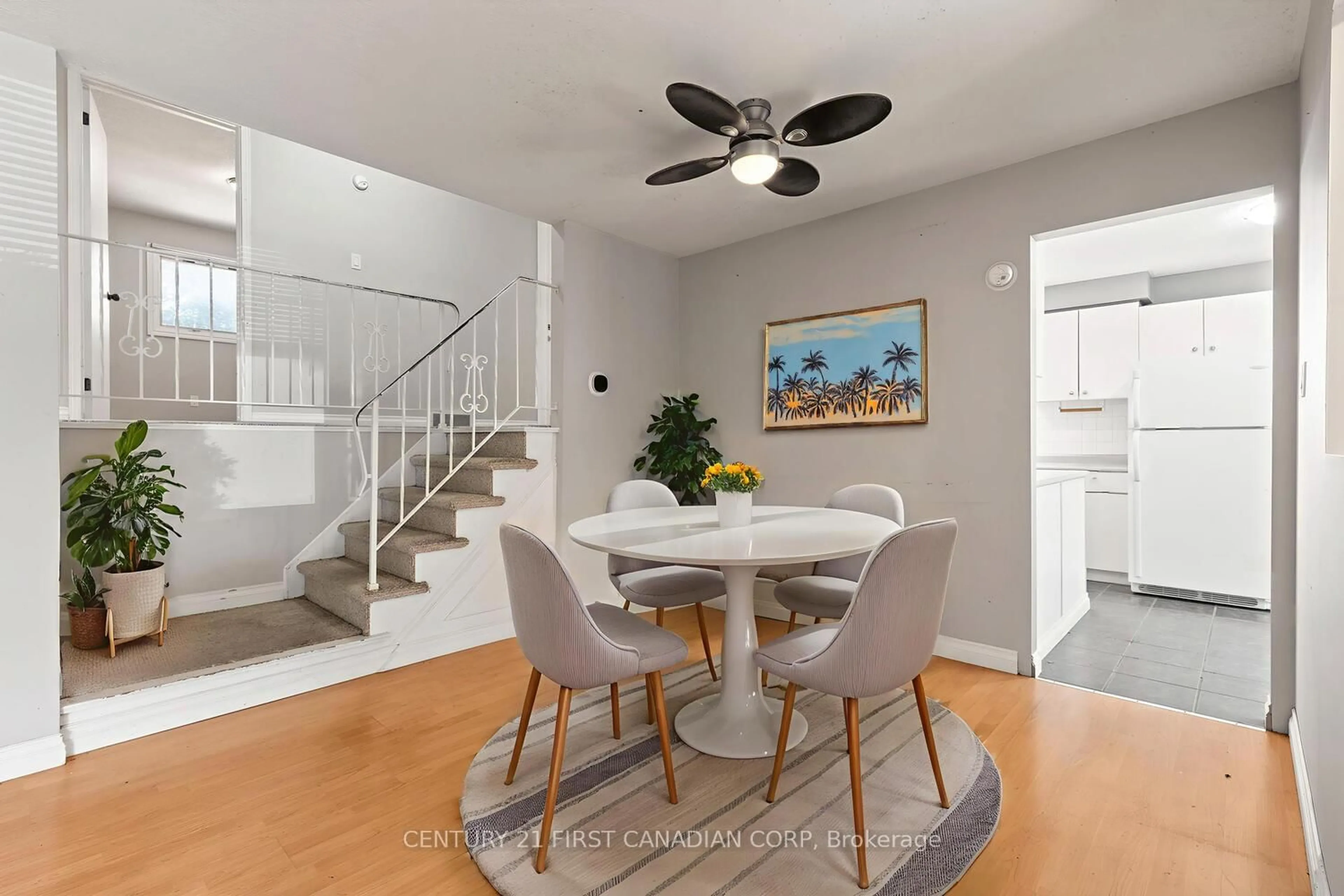 Dining room, unknown for 7 Rollscourt Gdns, London North Ontario N6G 1L9