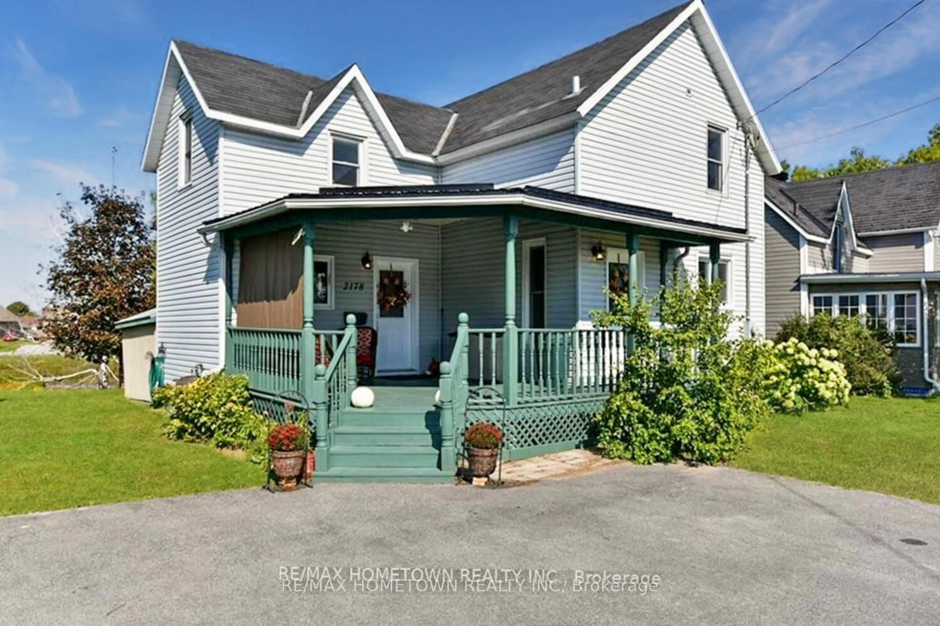 Unknown for 2178 Dundas St, Edwardsburgh/Cardinal Ontario K0E 1E0