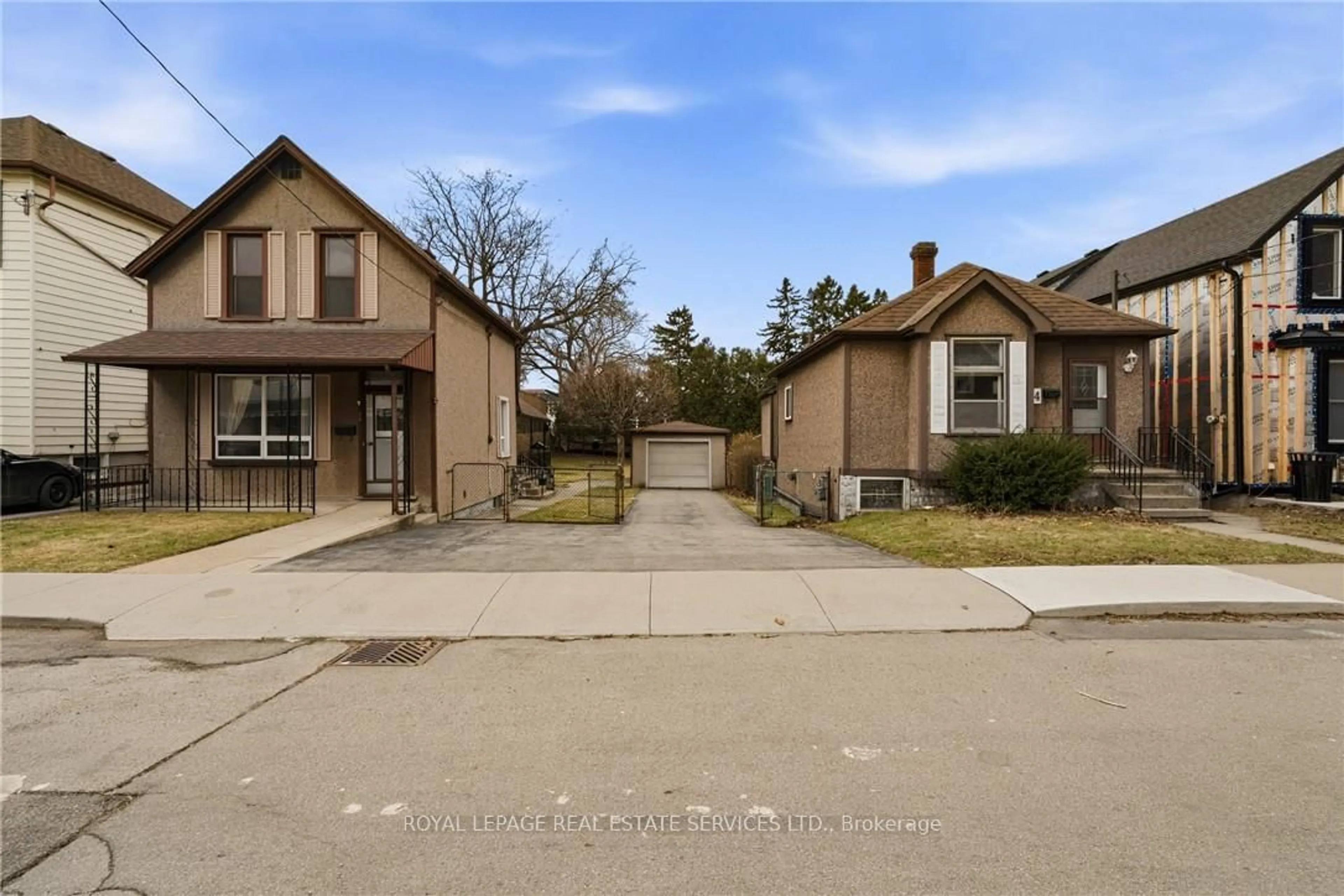 Unknown for 164 Maculay St, Hamilton Ontario L8L 3X6