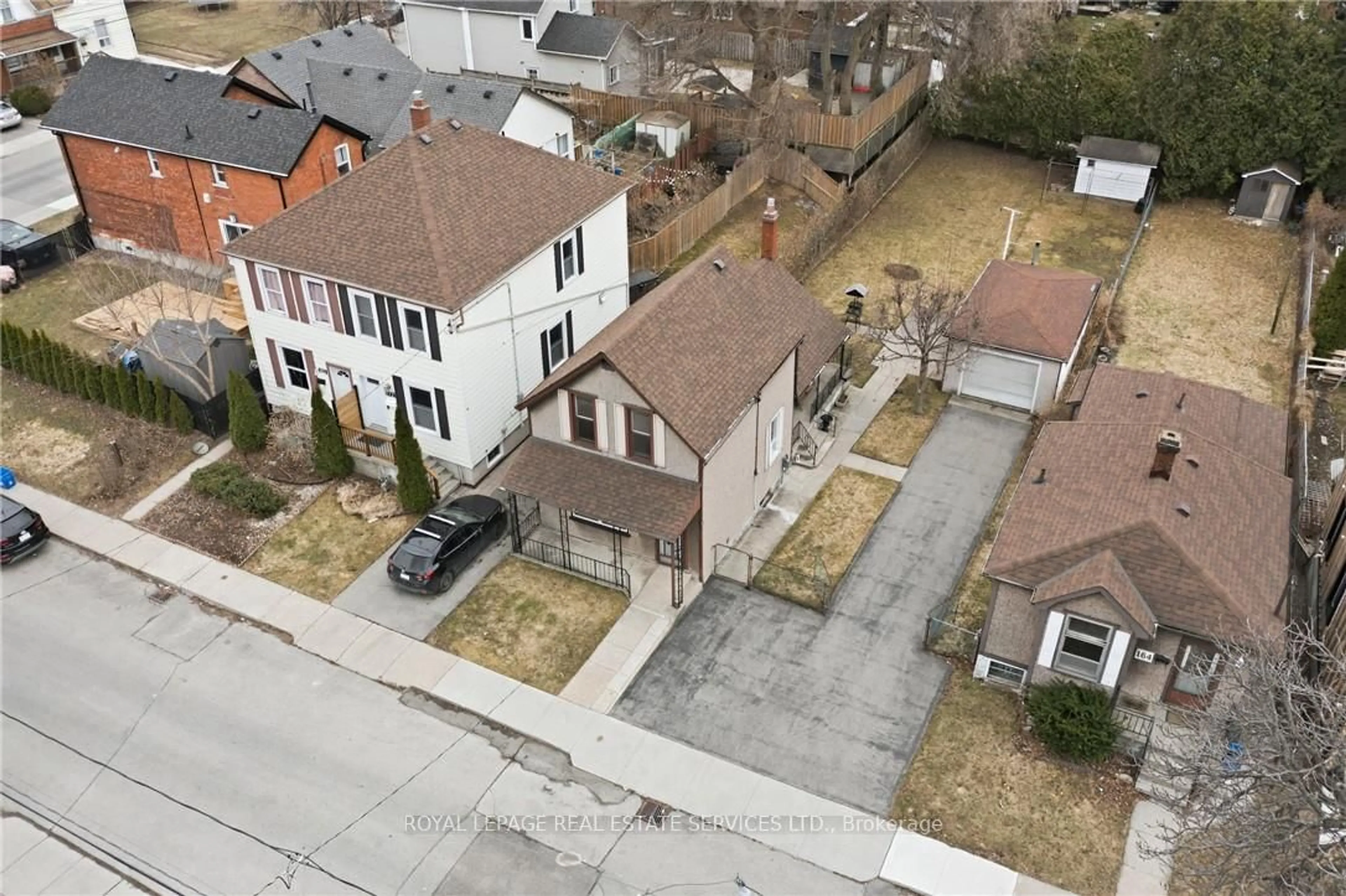 A pic from outside/outdoor area/front of a property/back of a property/a pic from drone, unknown for 164 and 170 Macaulay St, Hamilton Ontario L8L 3X6