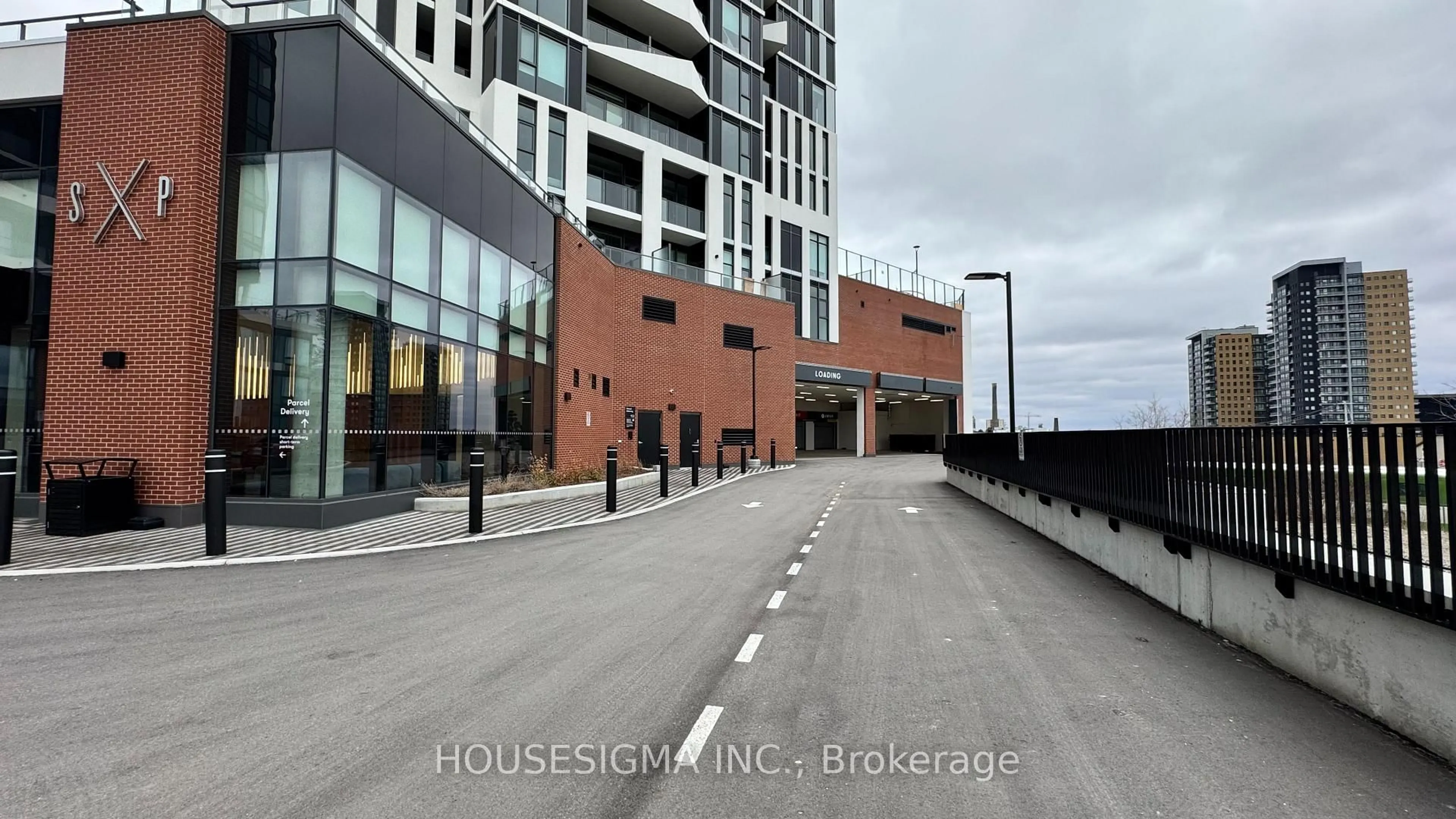 Unknown for 25 Wellington St #806, Kitchener Ontario N2G 0G5