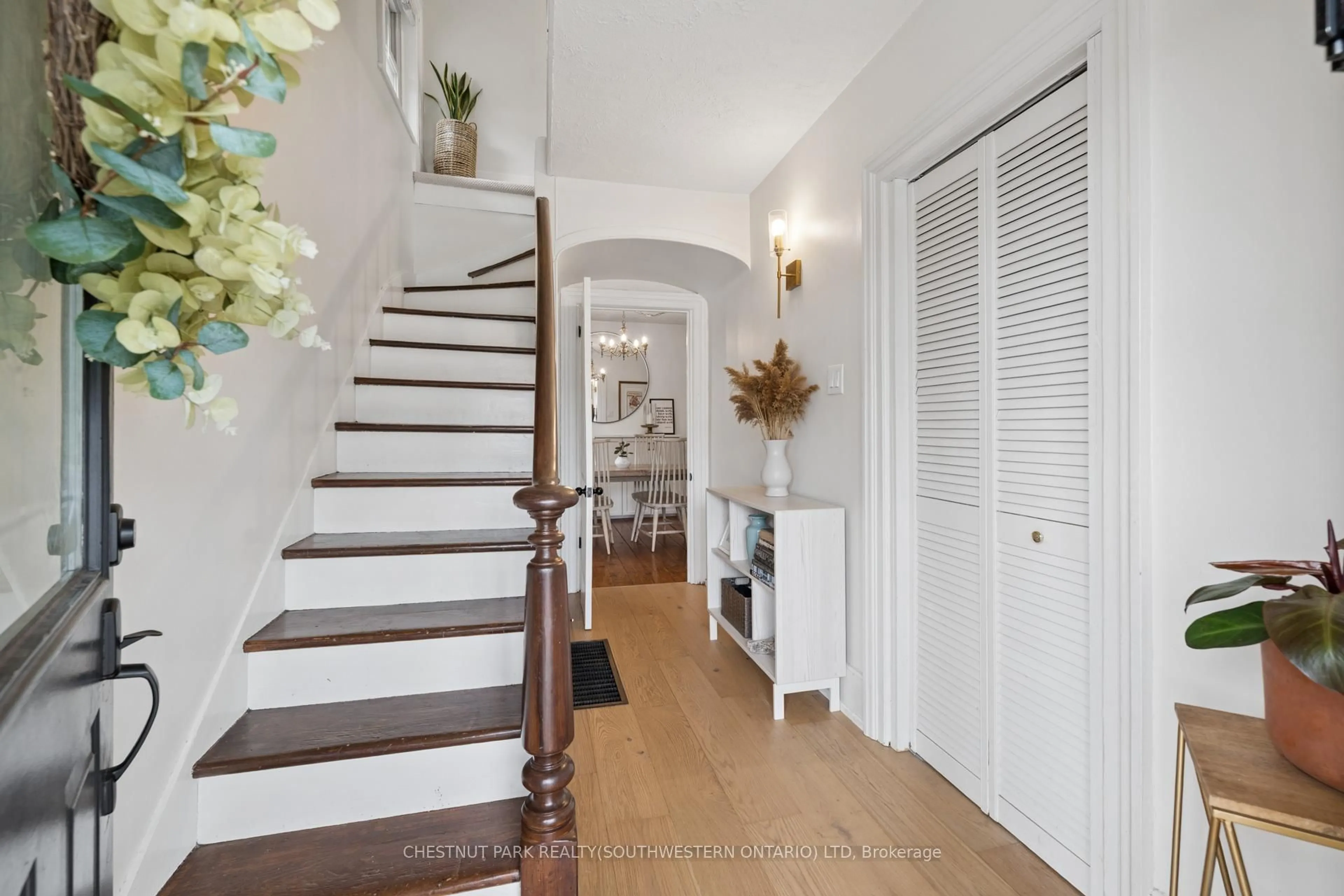 Unknown for 81 Nelson St, Stratford Ontario N5A 2J6