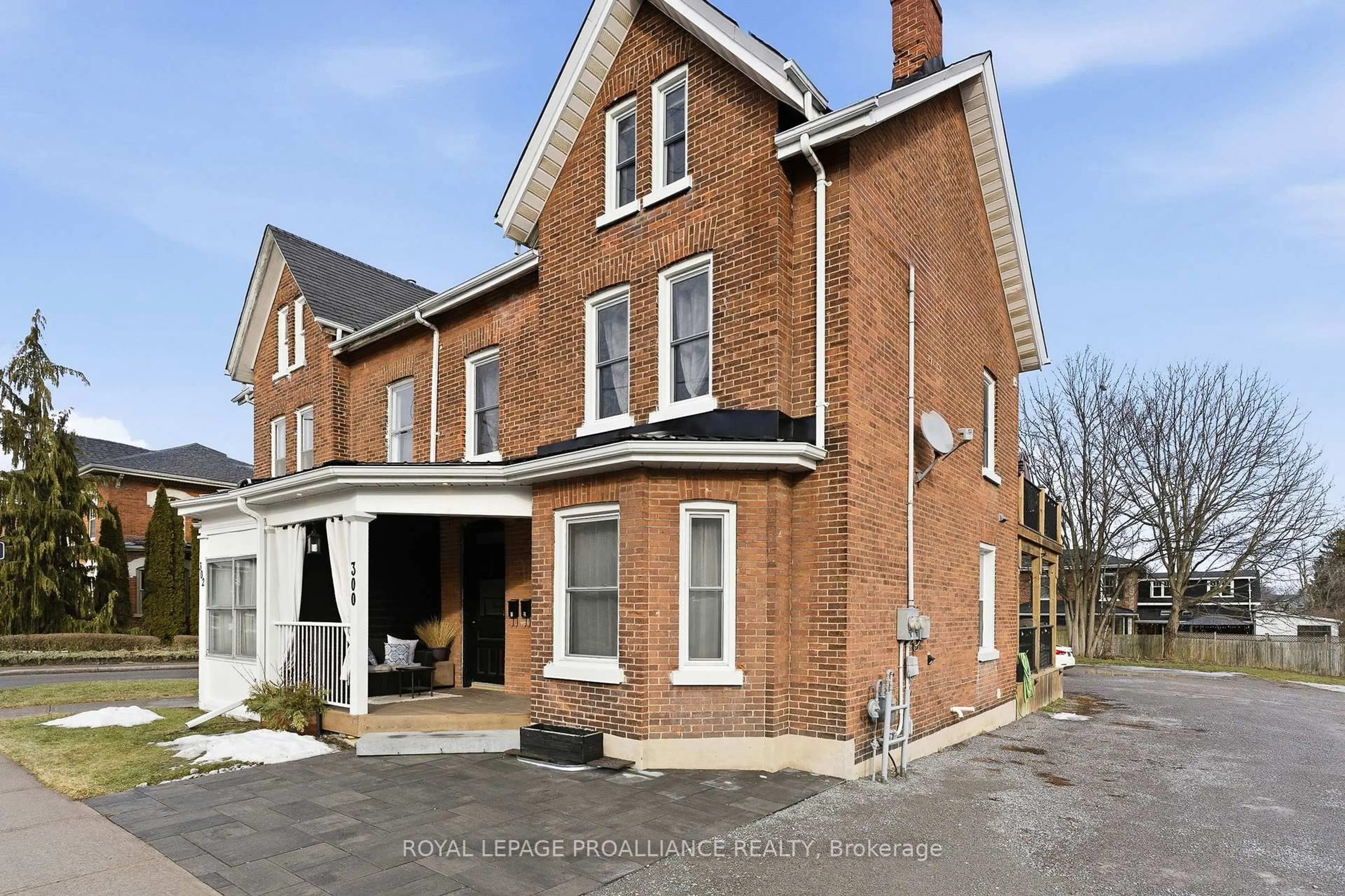 Home with brick exterior material, street for 300 George St, Cobourg Ontario K9A 3L8