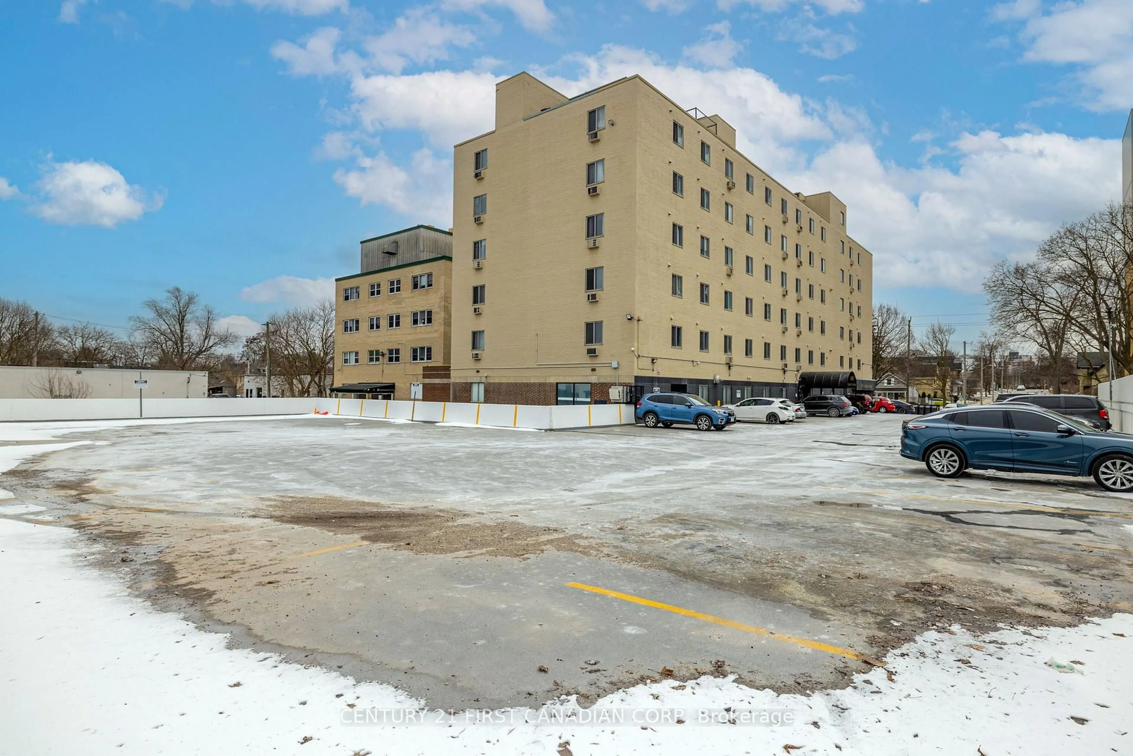 Parking for 440 Central Ave #405, London East Ontario N6B 2E5