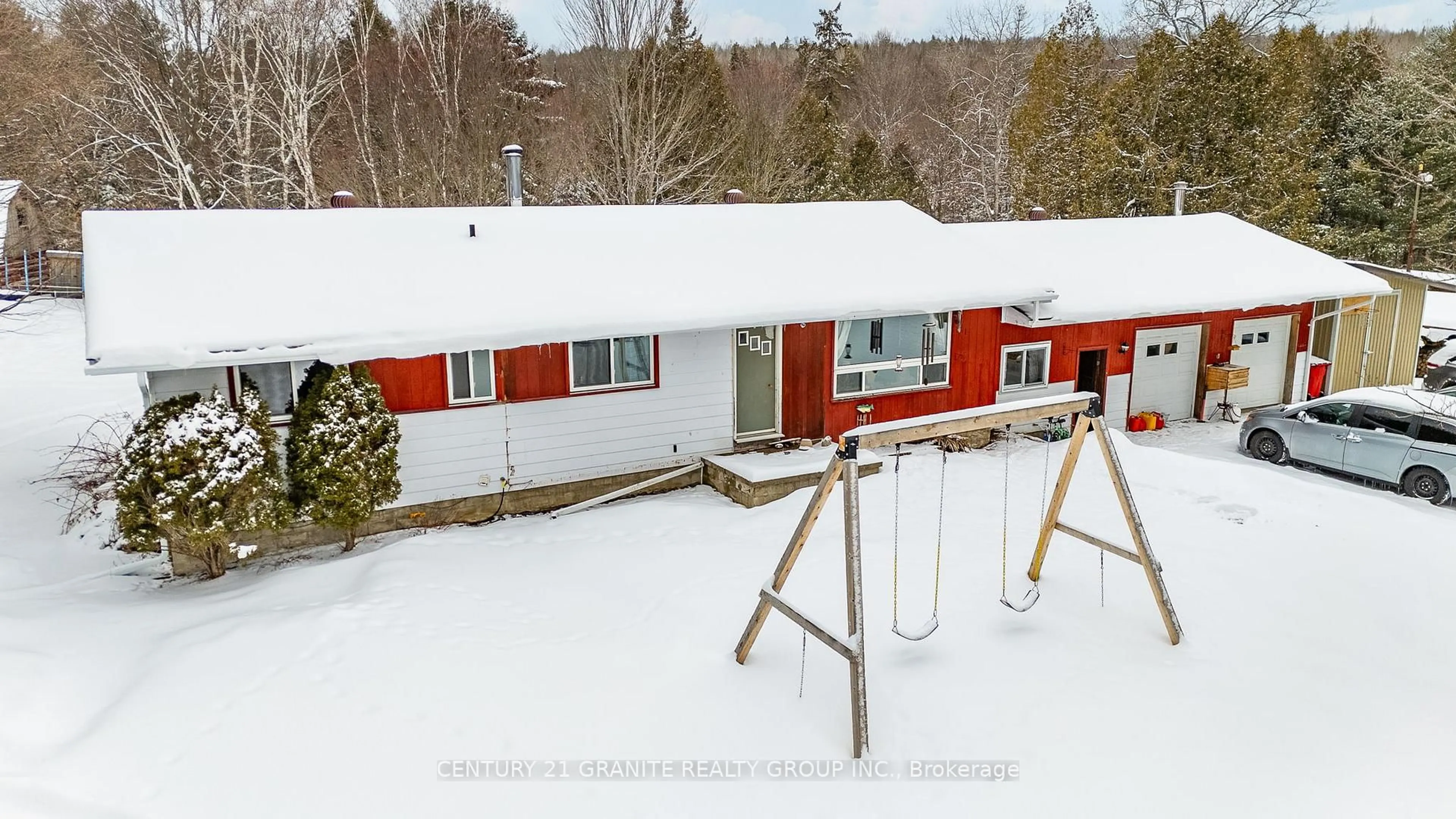 A pic from outside/outdoor area/front of a property/back of a property/a pic from drone, building for 5166 Boulter Rd, Boulter Ontario K0L 1G0