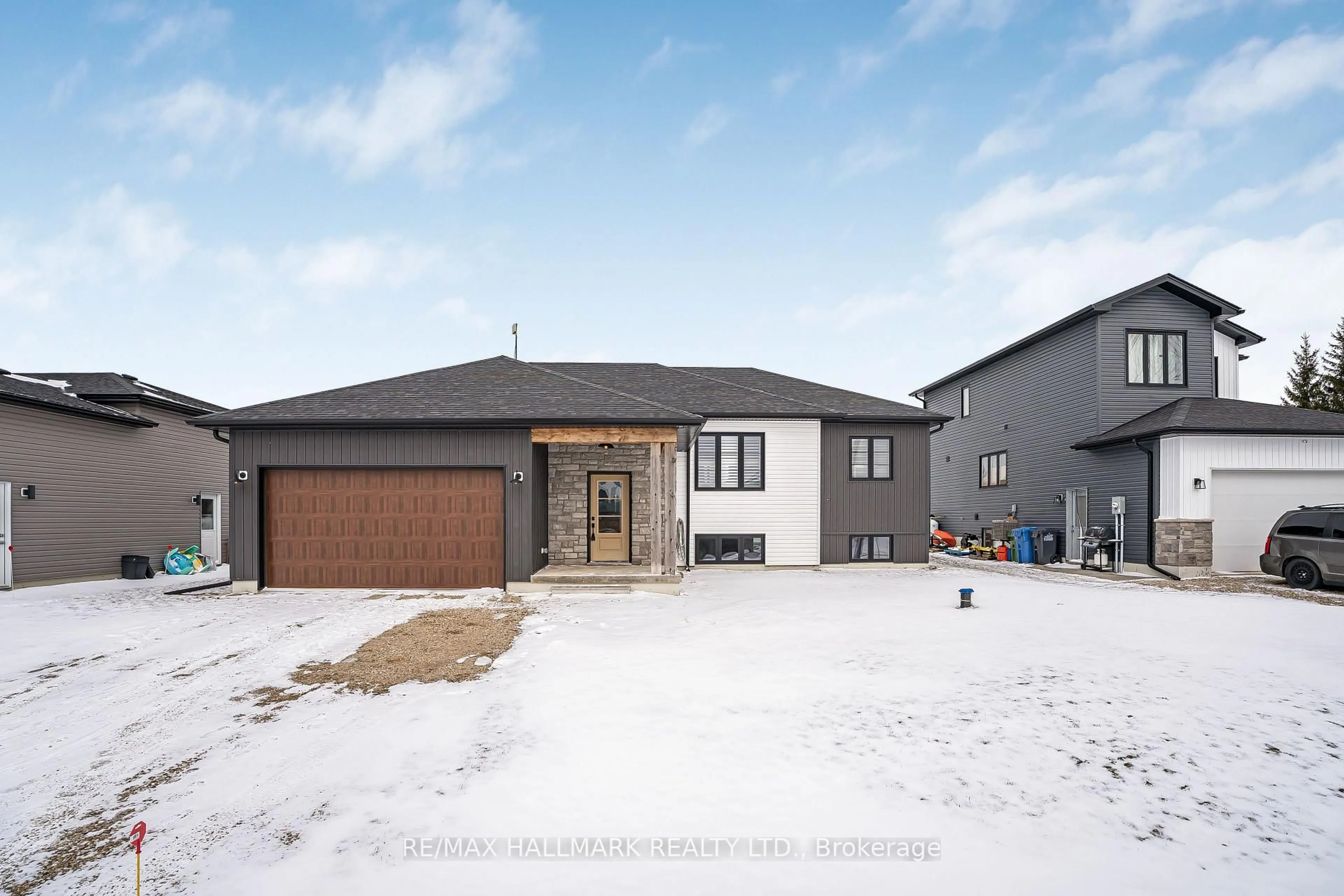 Unknown for 103 Edgar St, Southgate Ontario N0C 1L0