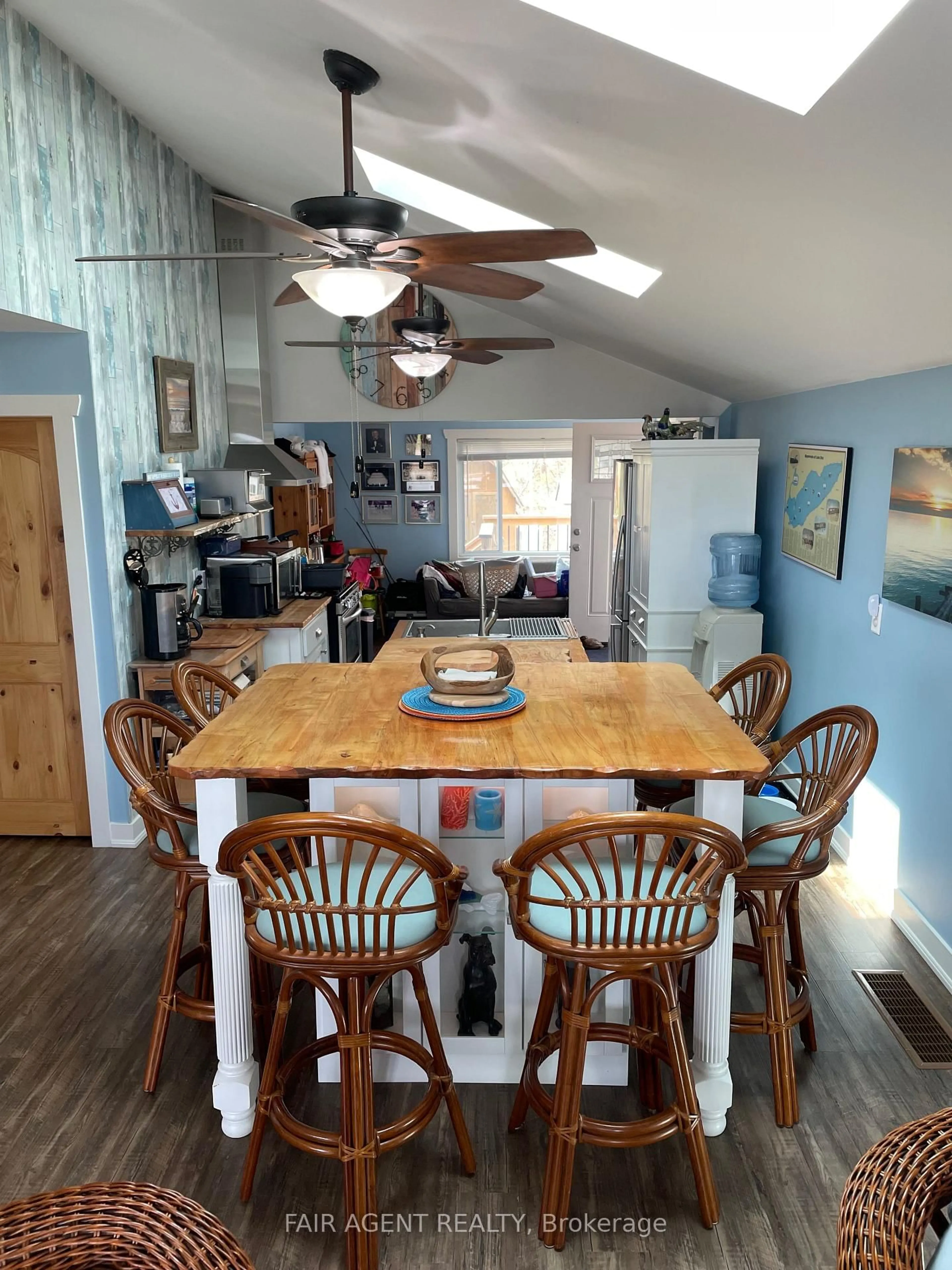 Open concept kitchen, wood/laminate floor for 19 Ordnance Ave, Norfolk Ontario N0E 1W0