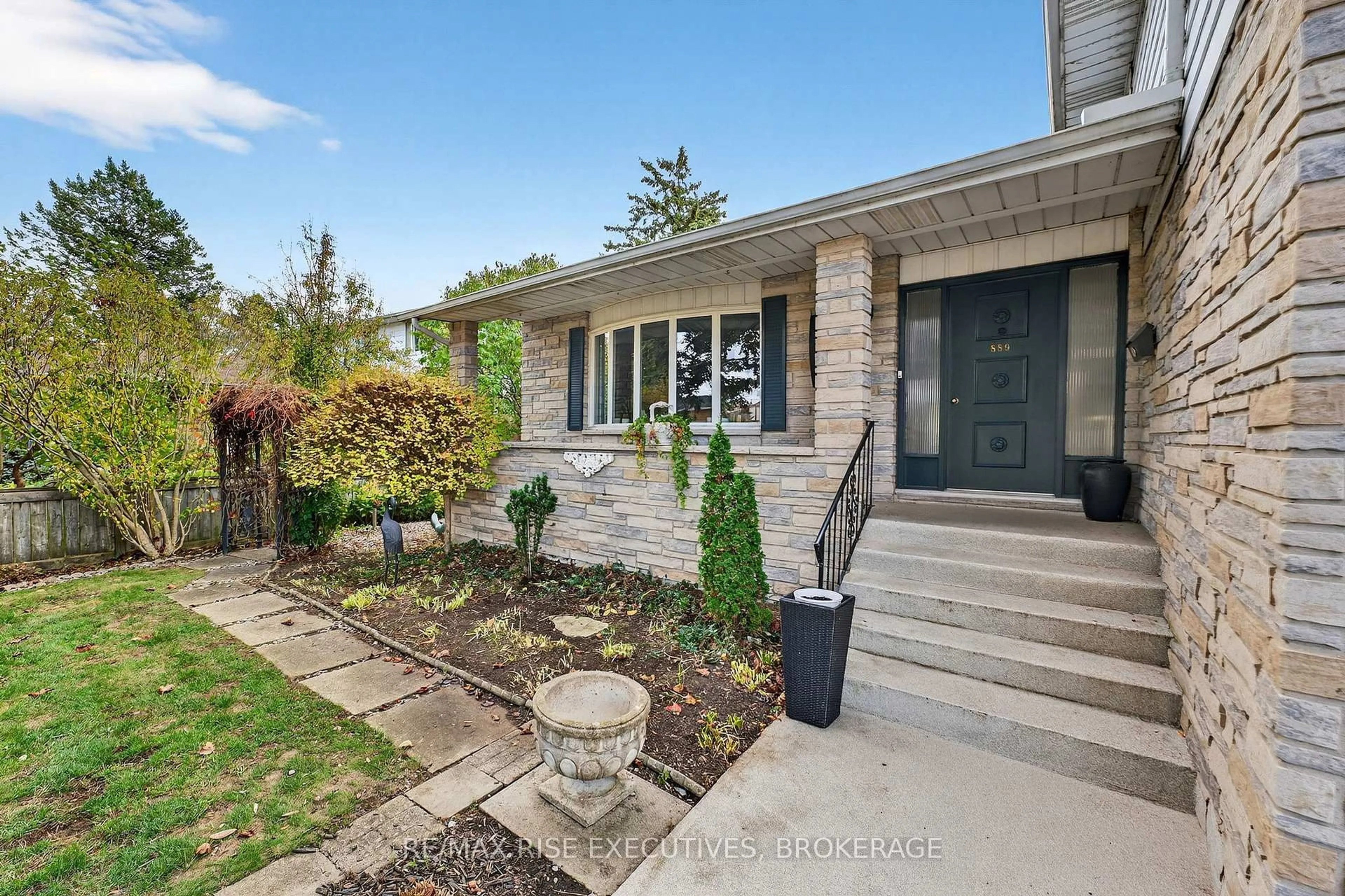 Home with brick exterior material, street for 889 Percy Cres, Kingston Ontario K7M 4P3