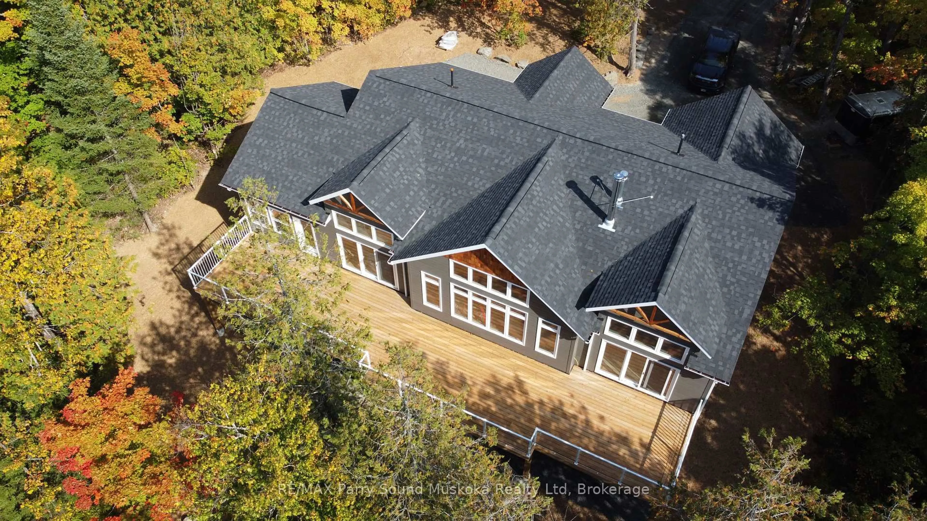 A pic from outside/outdoor area/front of a property/back of a property/a pic from drone, building for 13 Smokey Rd, Whitestone Ontario P0A 1G0