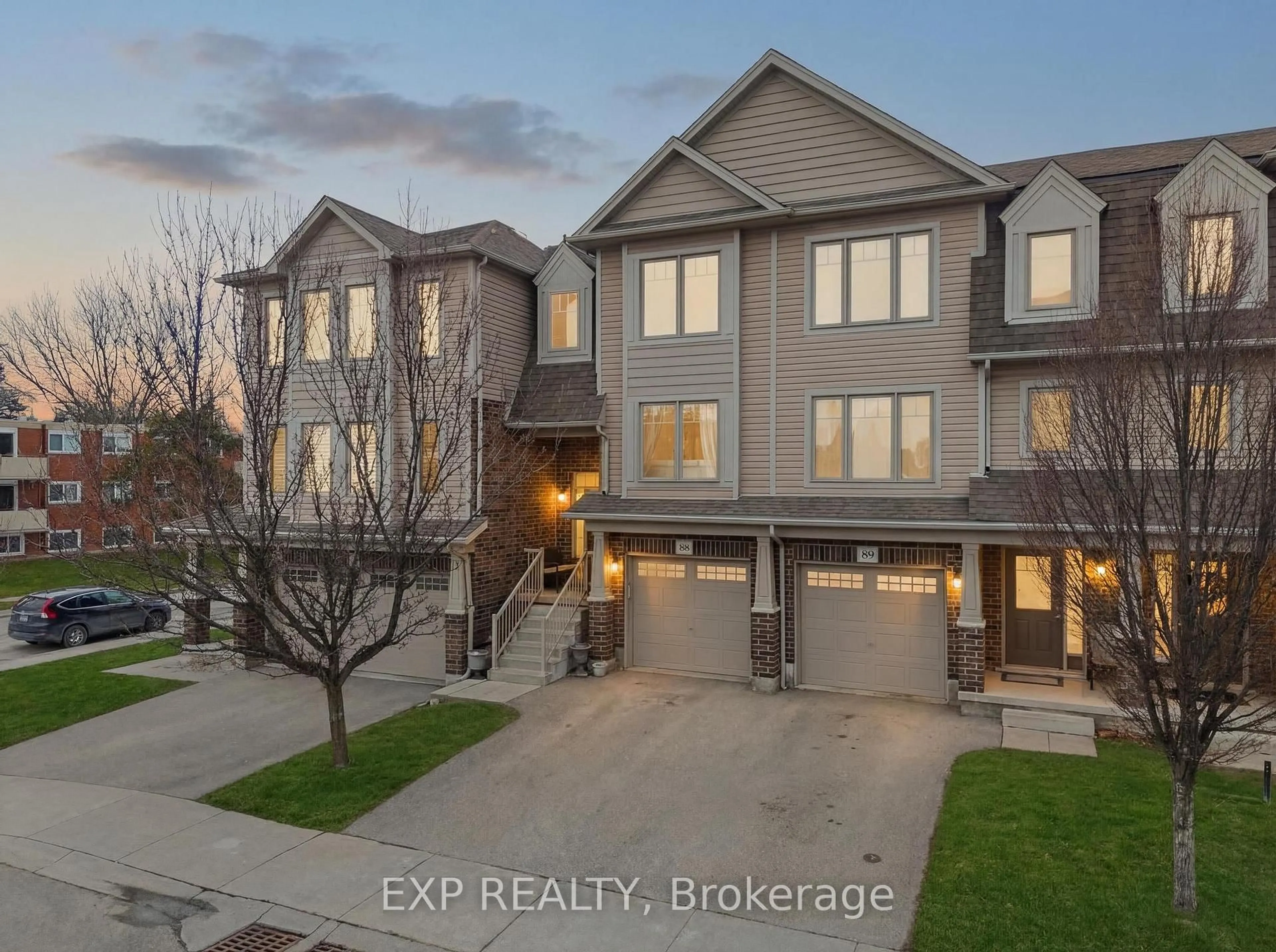 A pic from outside/outdoor area/front of a property/back of a property/a pic from drone, street for 750 Lawrence St #88, Cambridge Ontario N3H 0A9