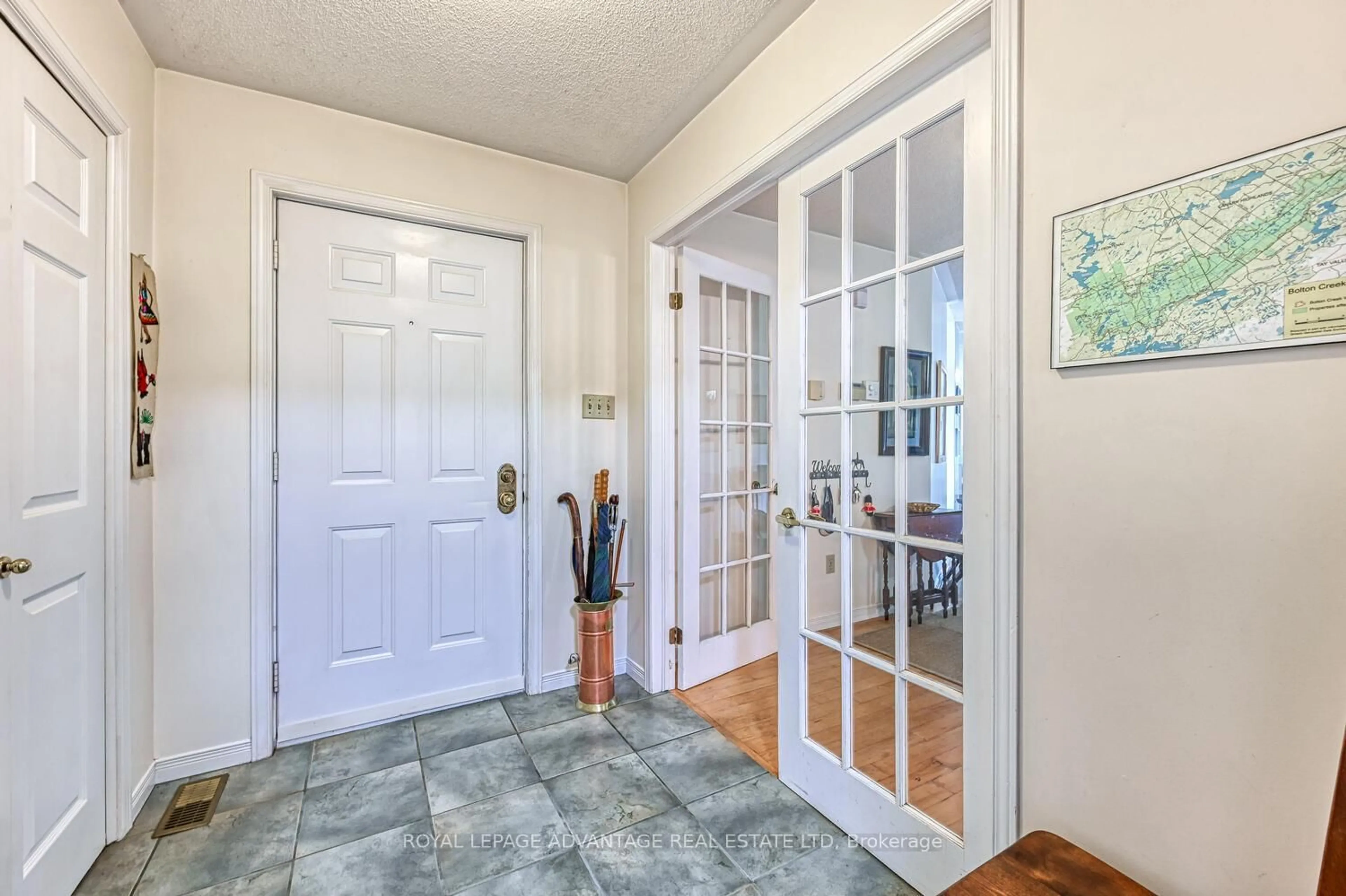 Indoor entryway for 1612 Bennett Lake Rd, Balderson Ontario K0G 1A0