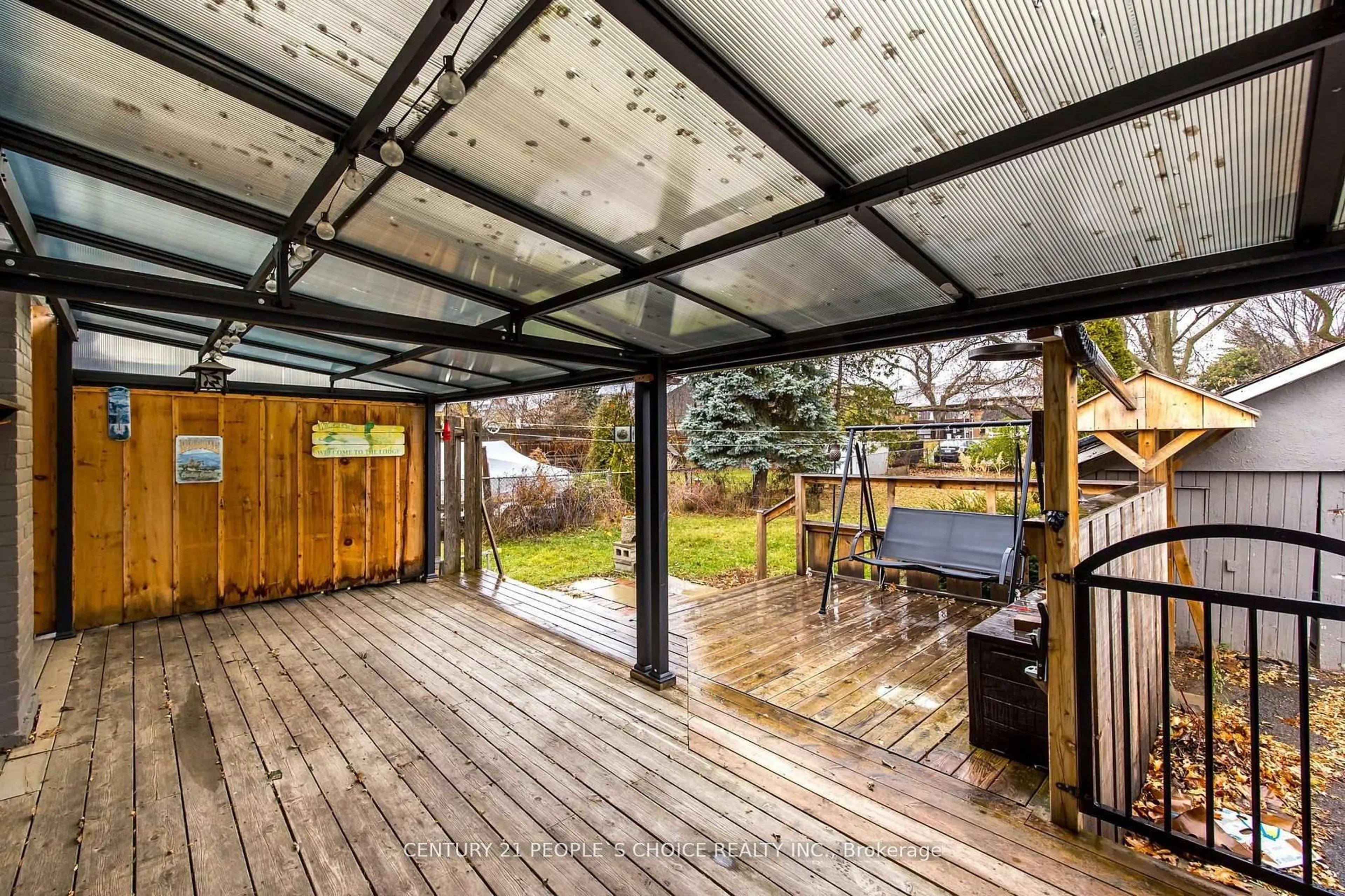 Patio, street for 22 Parker St, Belleville Ontario K8P 1C8