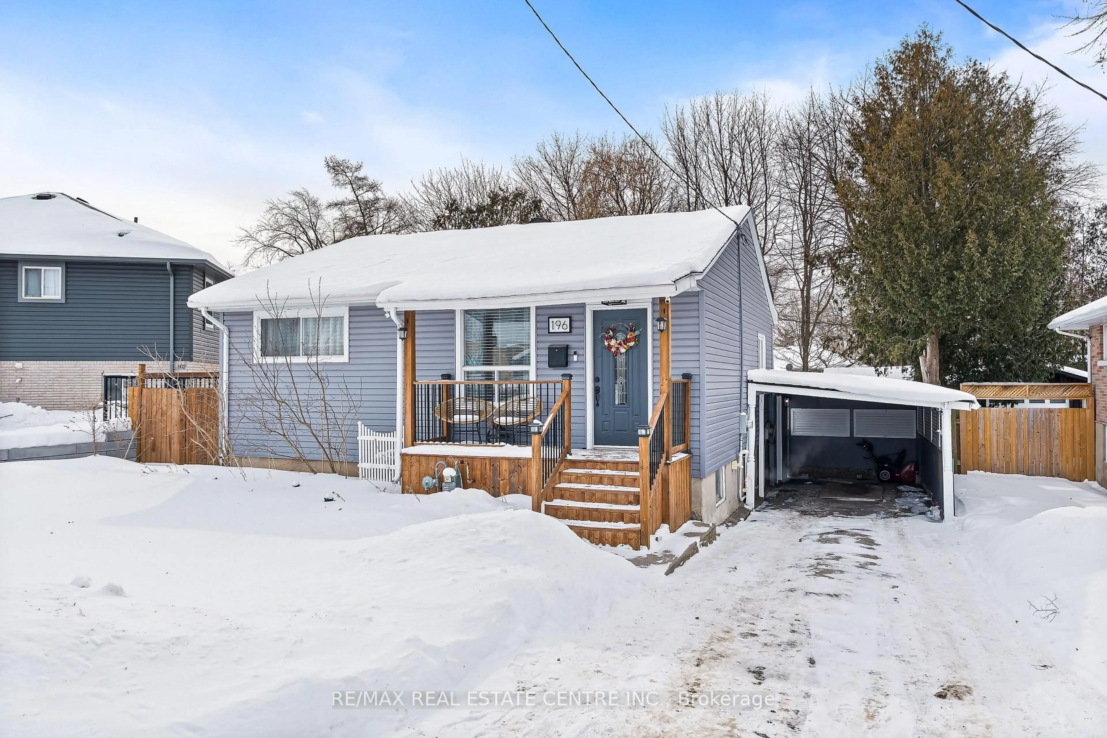 Unknown for 196 Durham Ave, Cambridge Ontario N3H 4H9